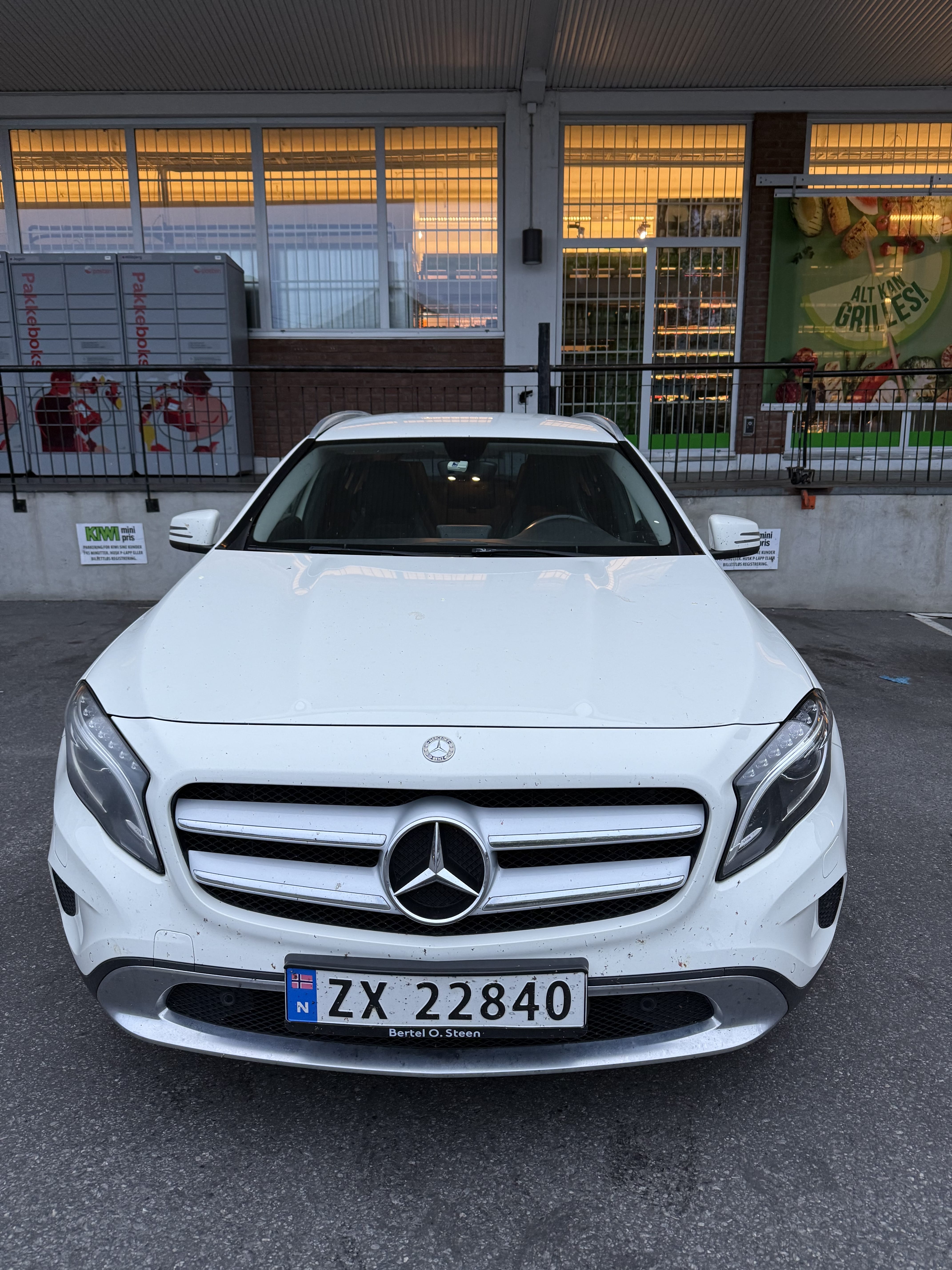 Mercedes-Benz GLA-Klasse 200 med Cruisekontroll