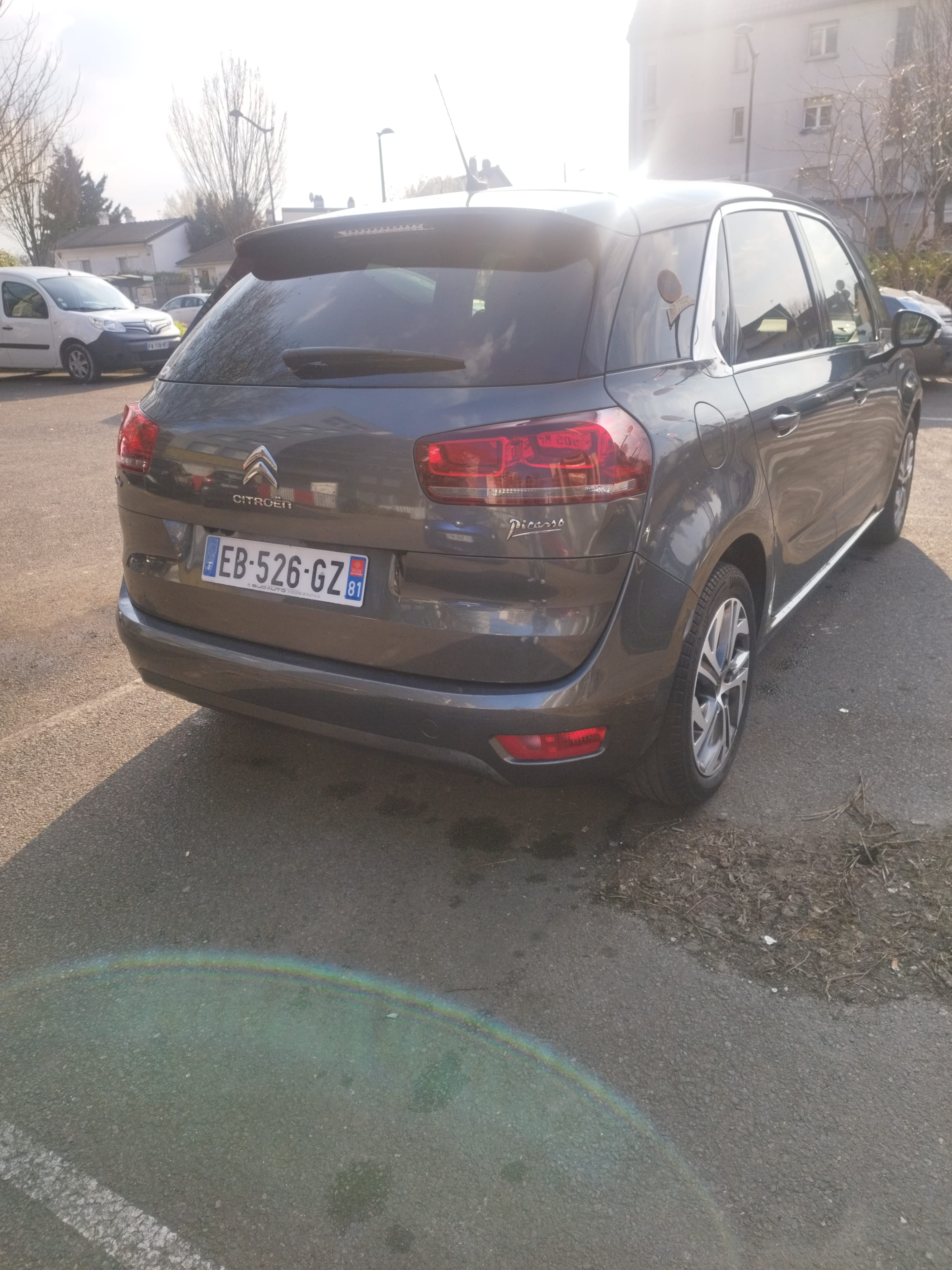 Citroen C4 Picasso avec GPS