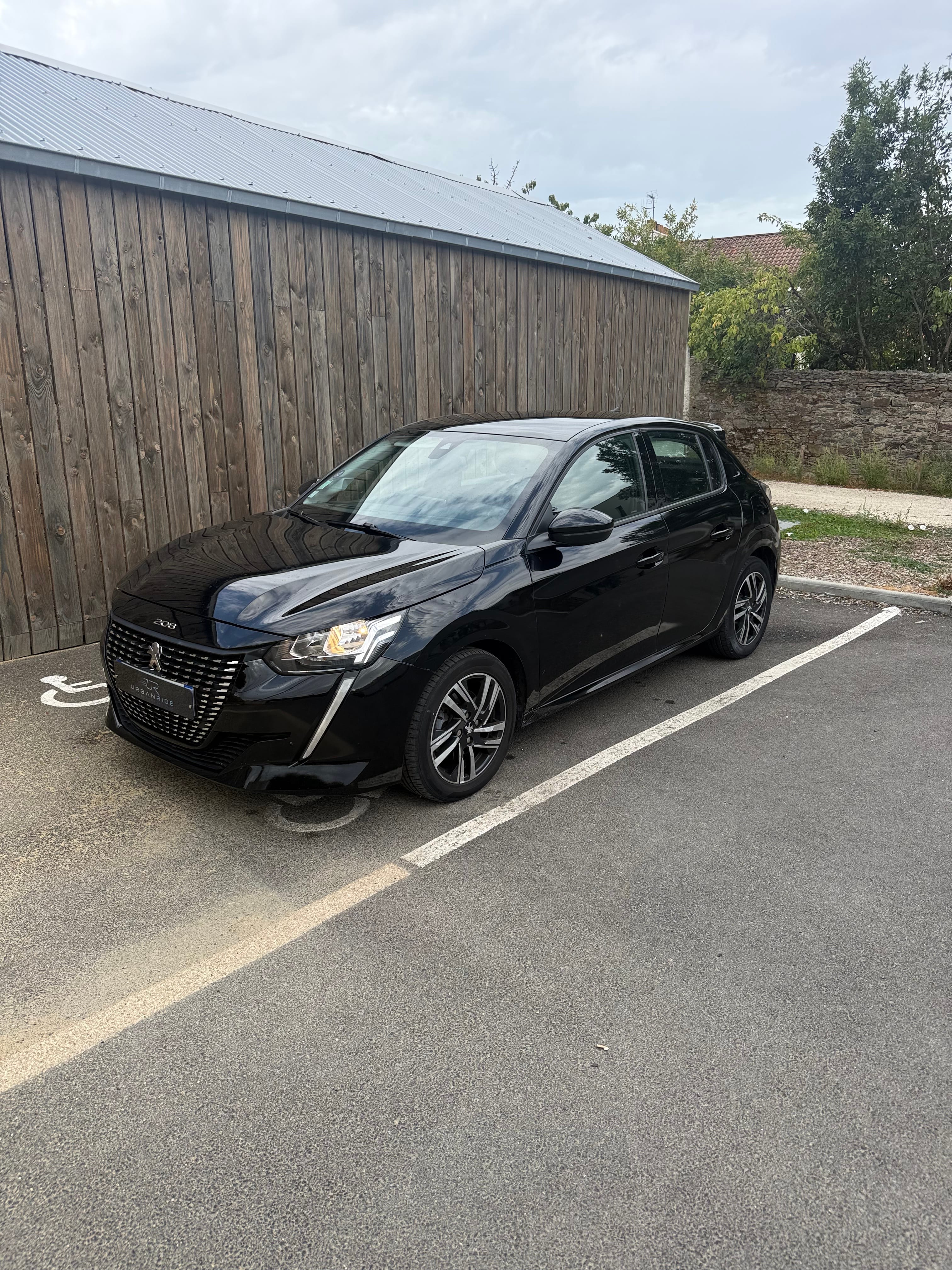 Peugeot 208, 2019, Essence 98, Automatik