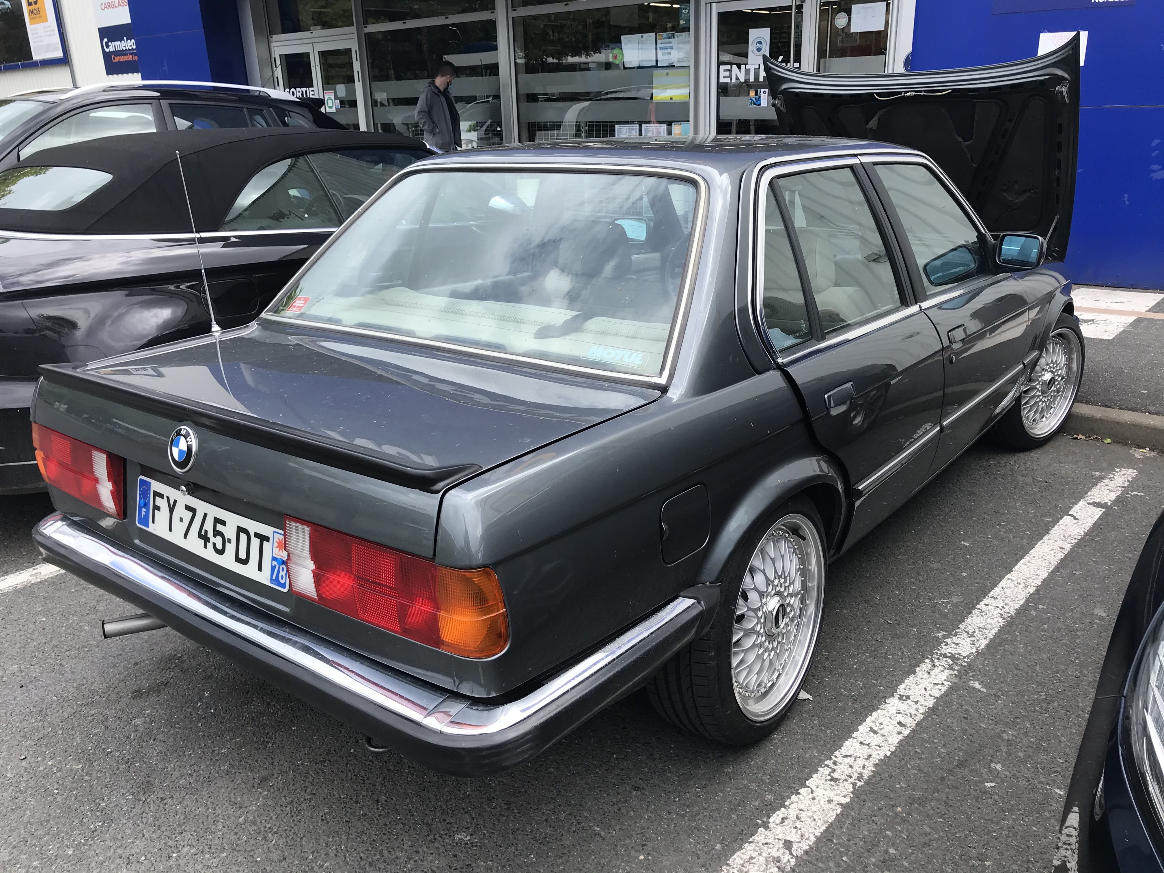 BMW Série 3 avec Audio Bluetooth