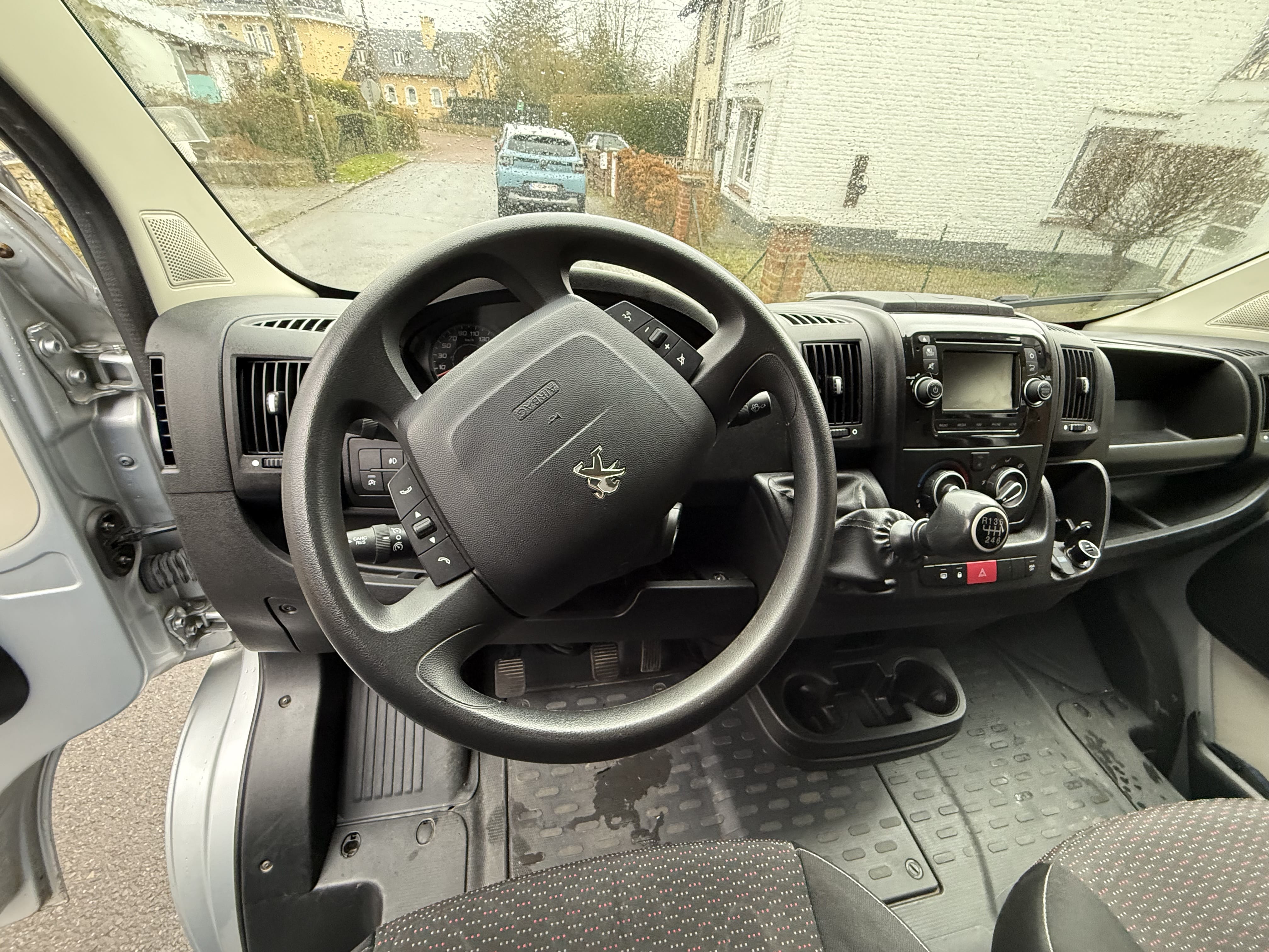 Peugeot Boxer met Audio- / iPod-ingang