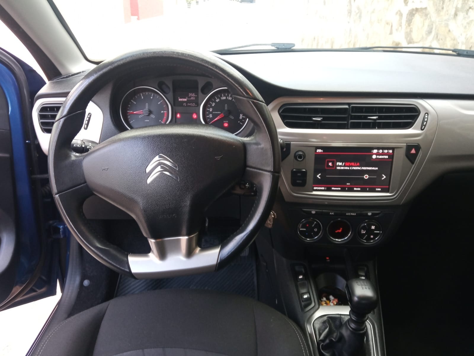 Citroen C-Elysée con GPS