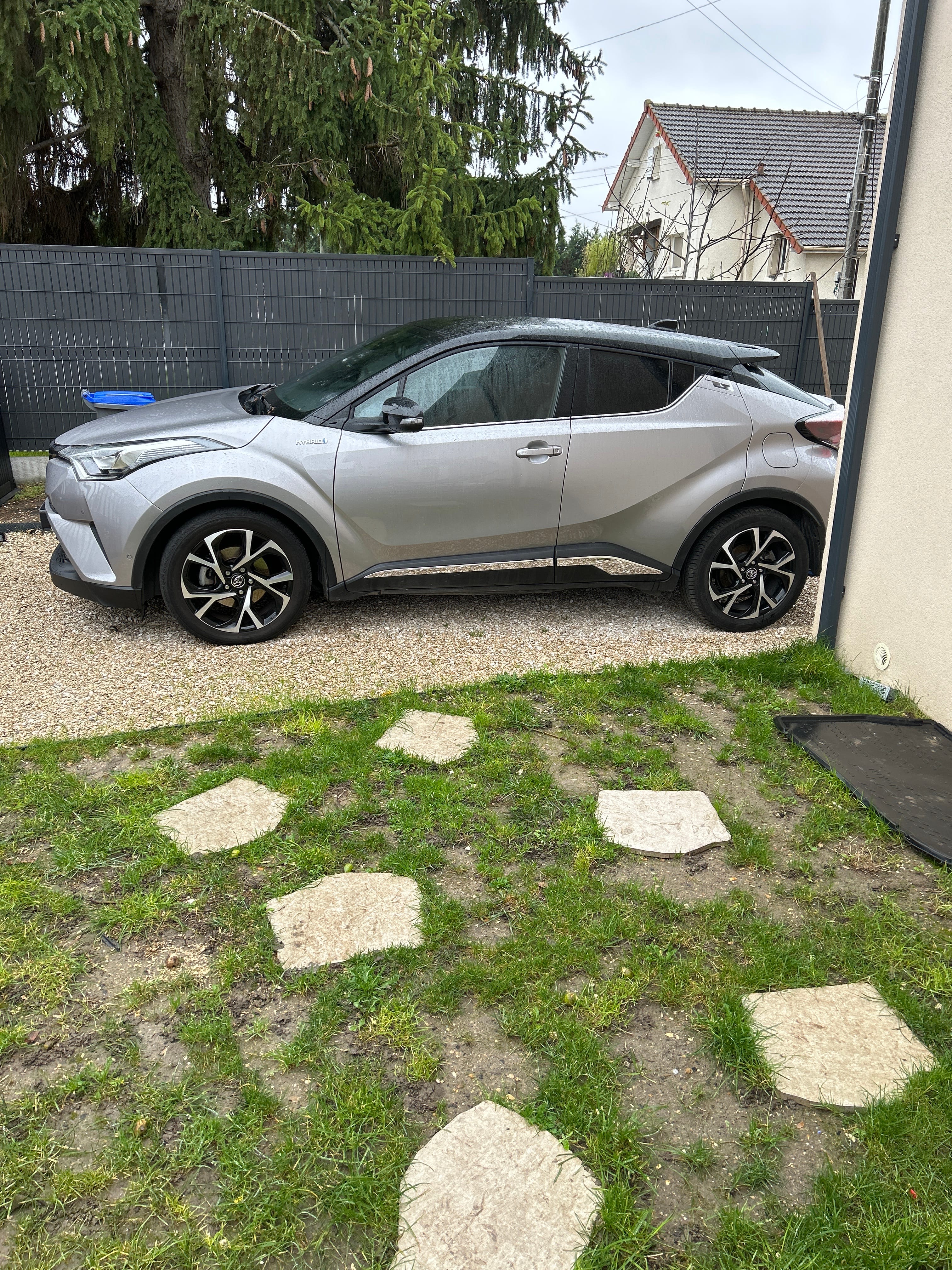 Toyota C-HR avec Climatisation
