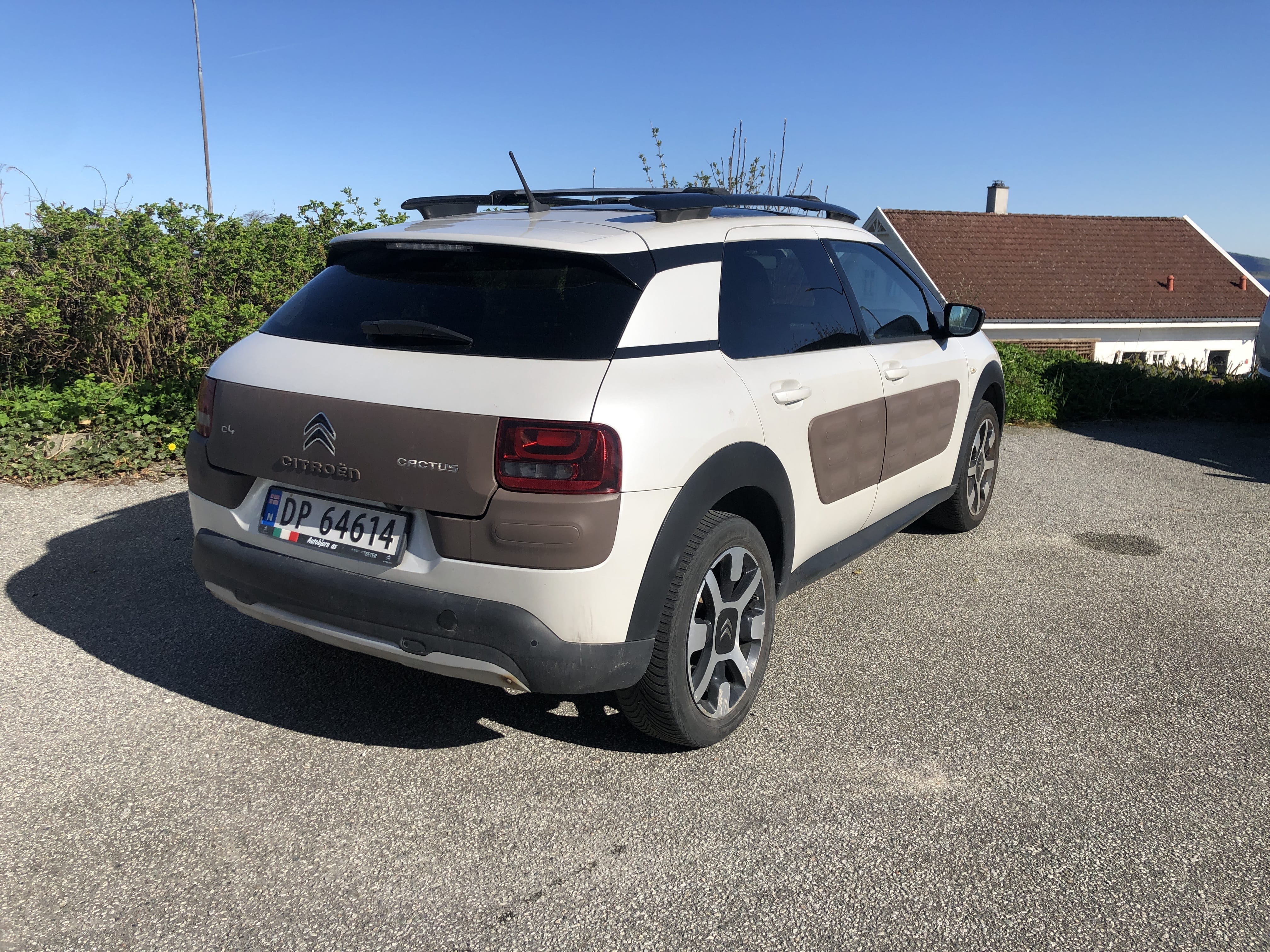 Citroen C4 Cactus med GPS