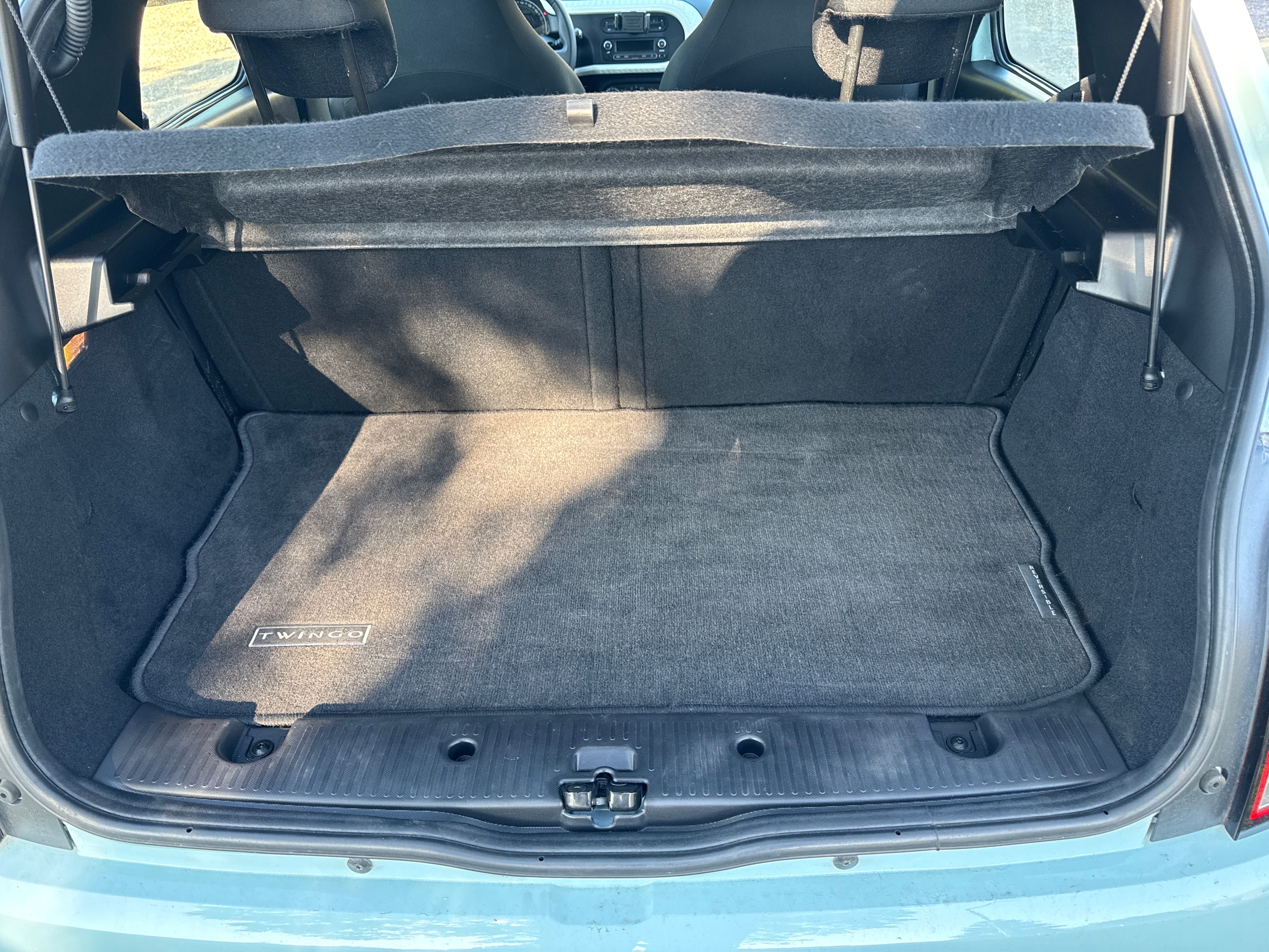 Renault Twingo III TCE 90cv Boîte AUTO Intens avec Autoradio