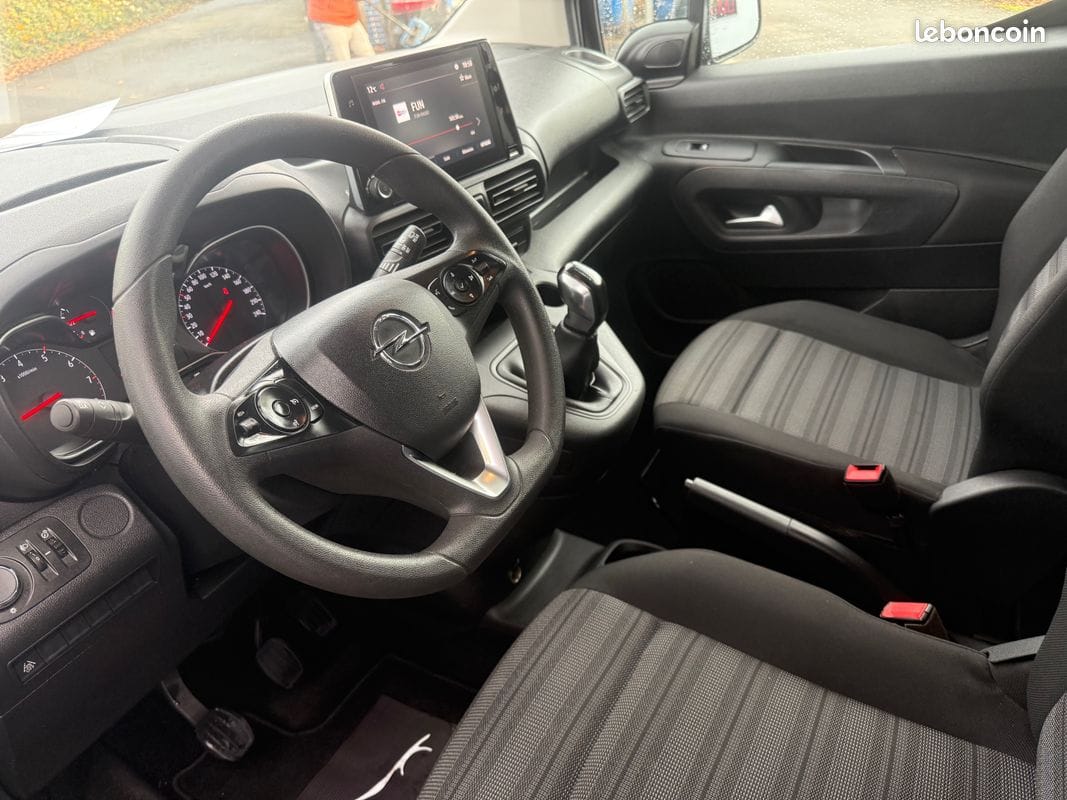 Opel Combo Life avec GPS