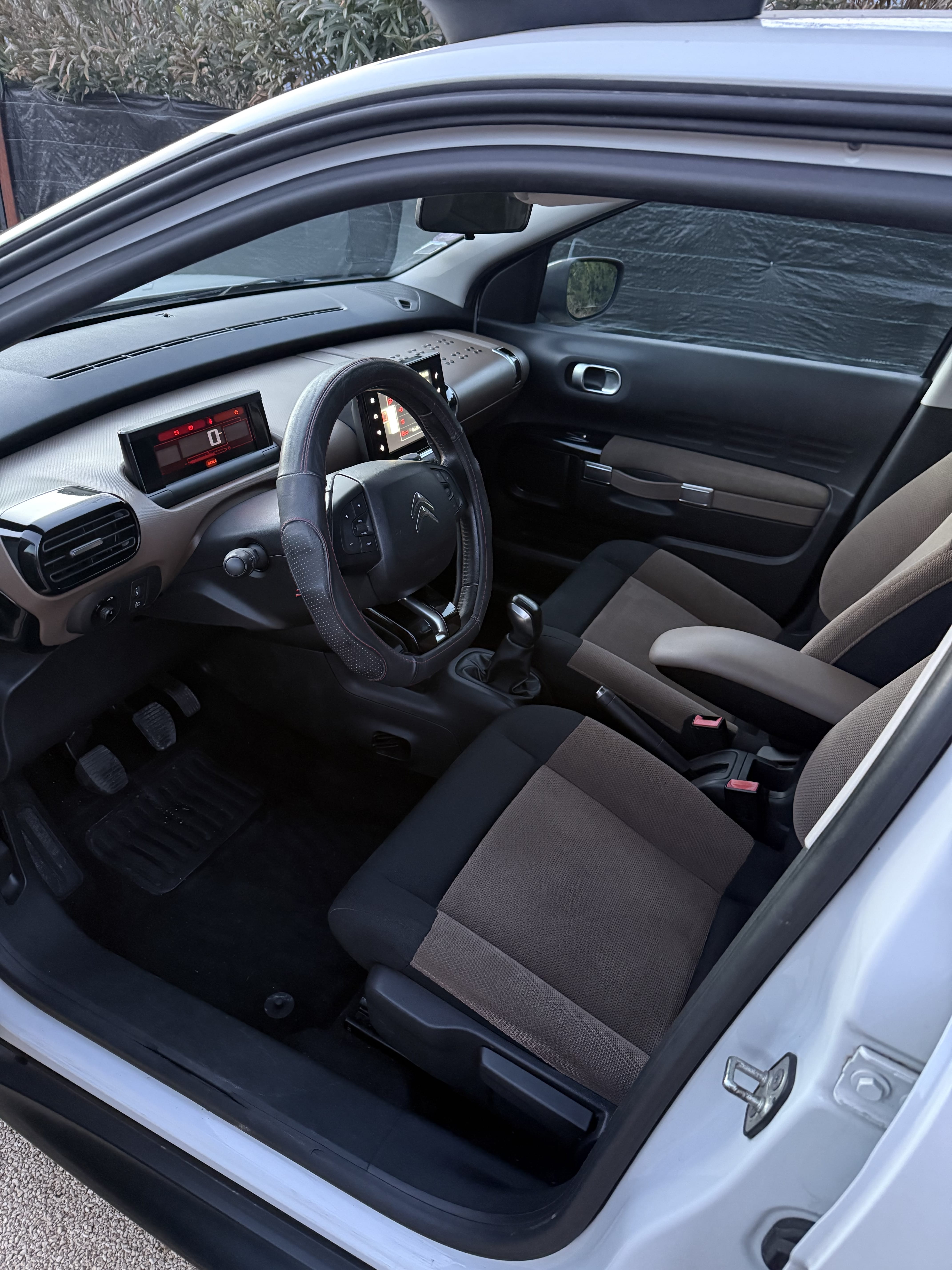 Citroen C4 Cactus avec Régulateur de vitesse