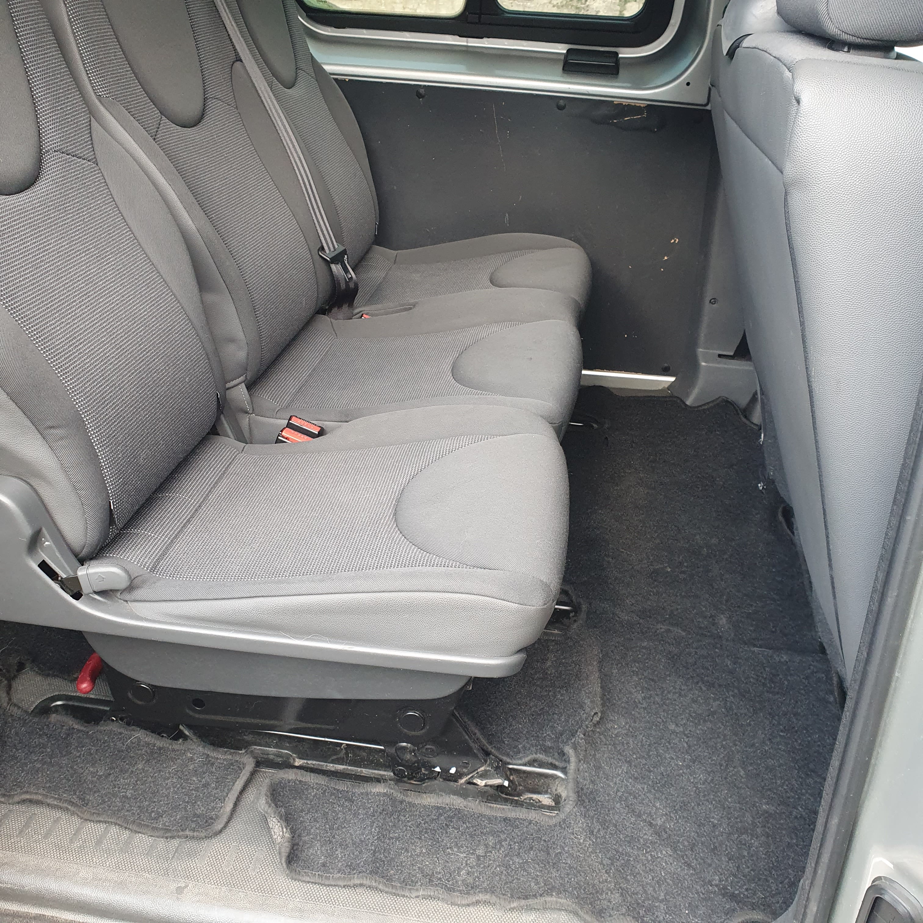 Peugeot Expert Tepee avec Pneus neige