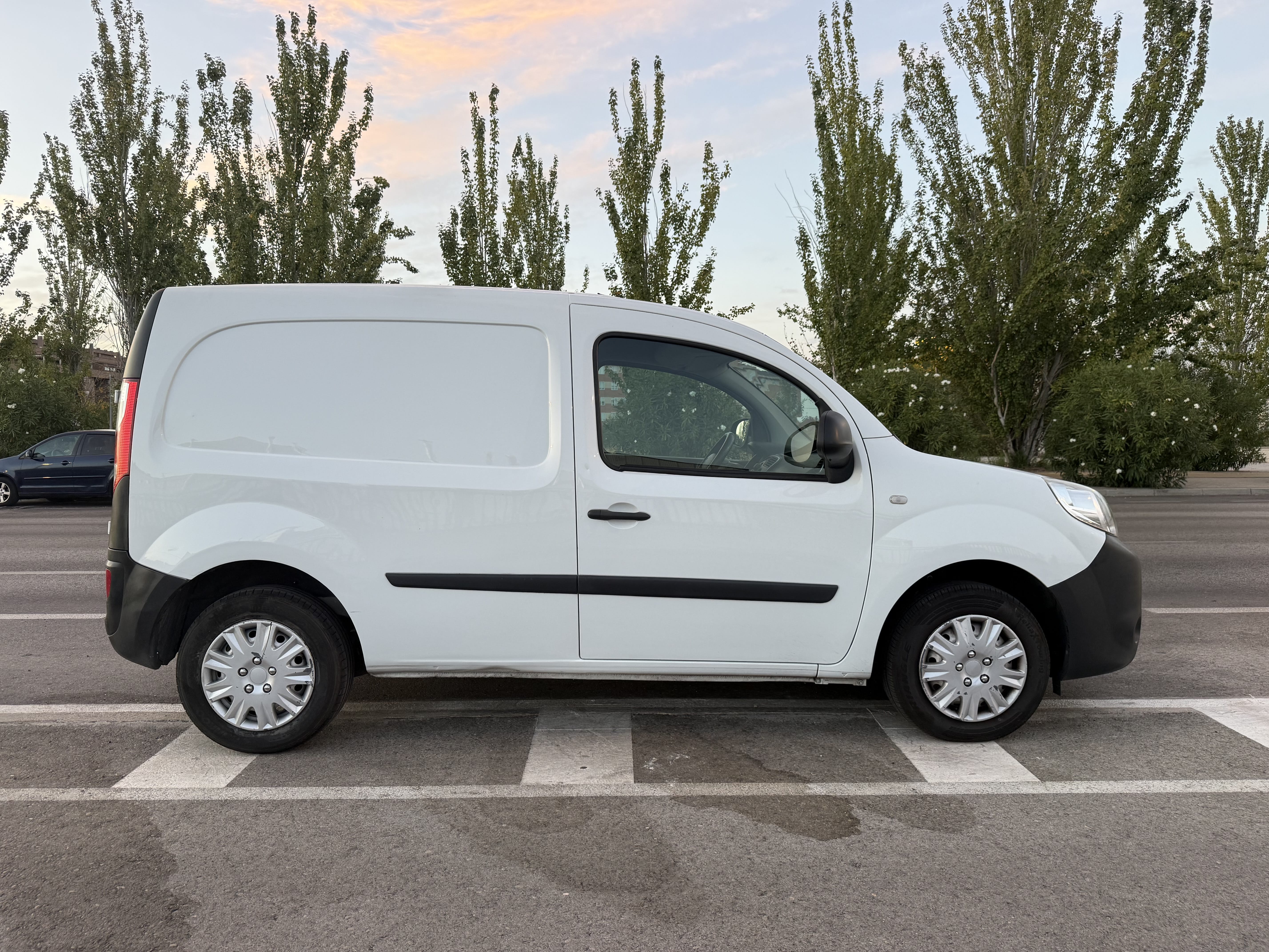 Renault Kangoo 2018 ¡Reserva Sin Llaves!