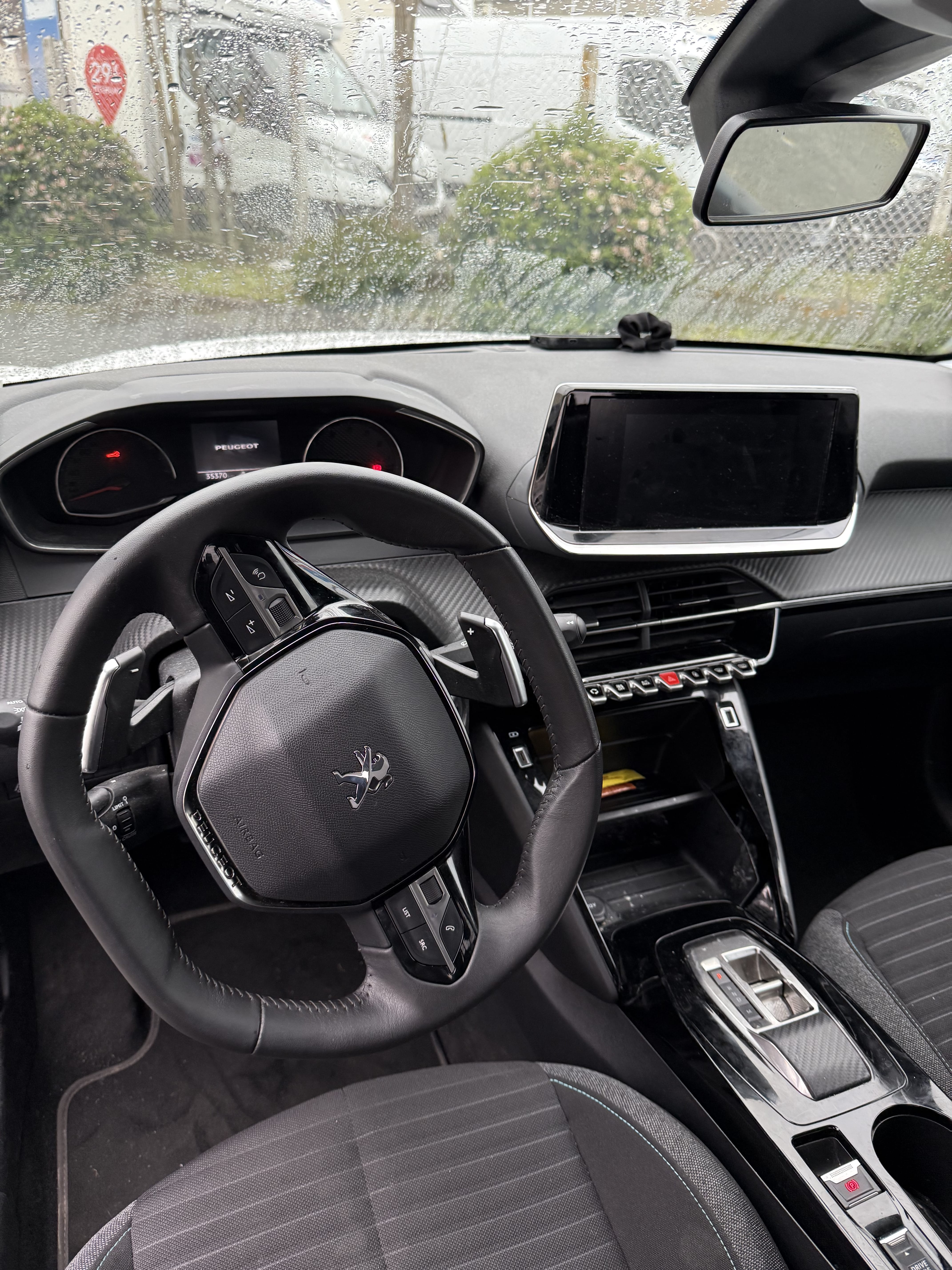 Peugeot 208 avec Régulateur de vitesse