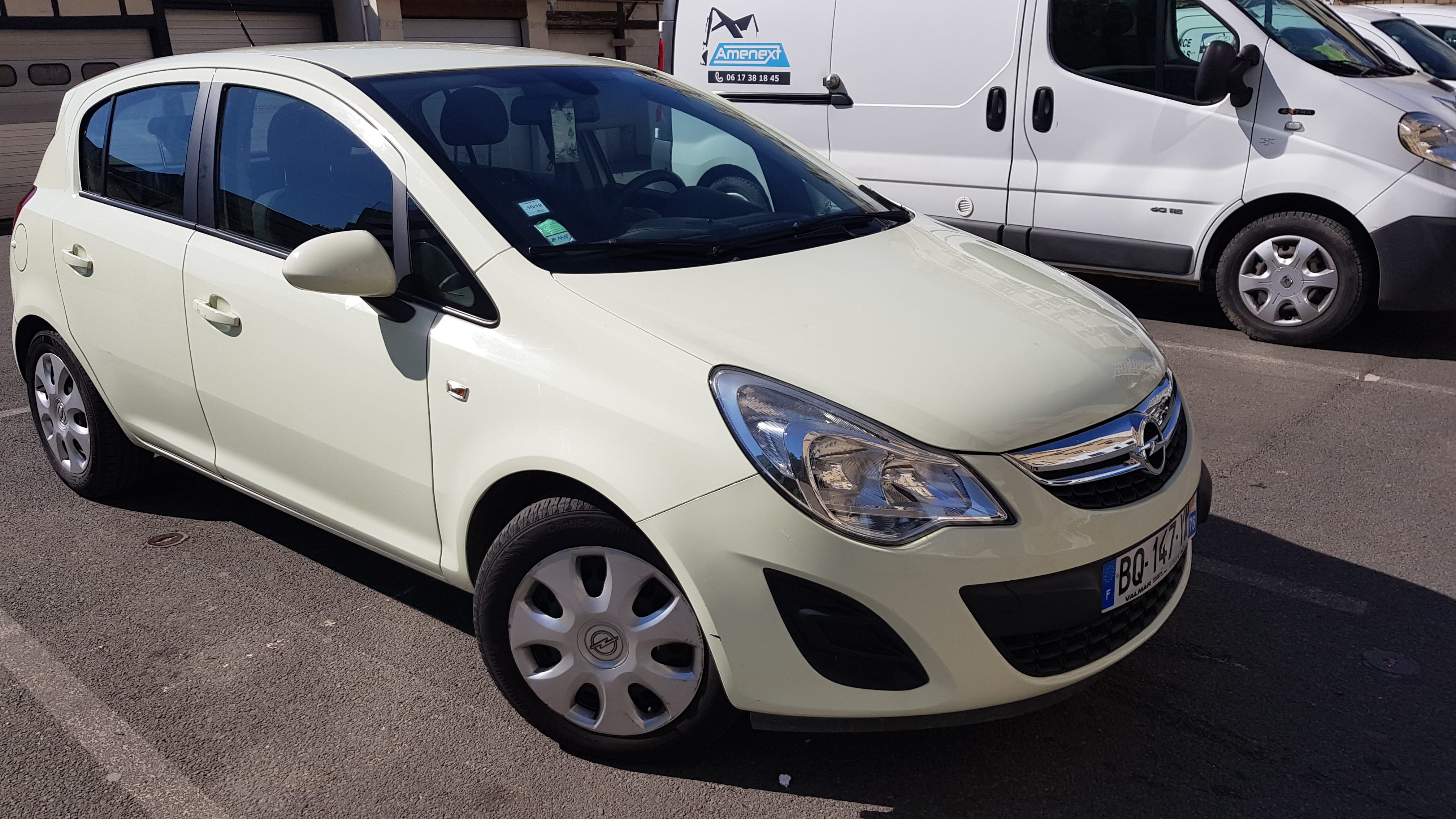 Opel Corsa 1.2 l Climatisation avec Climatisation