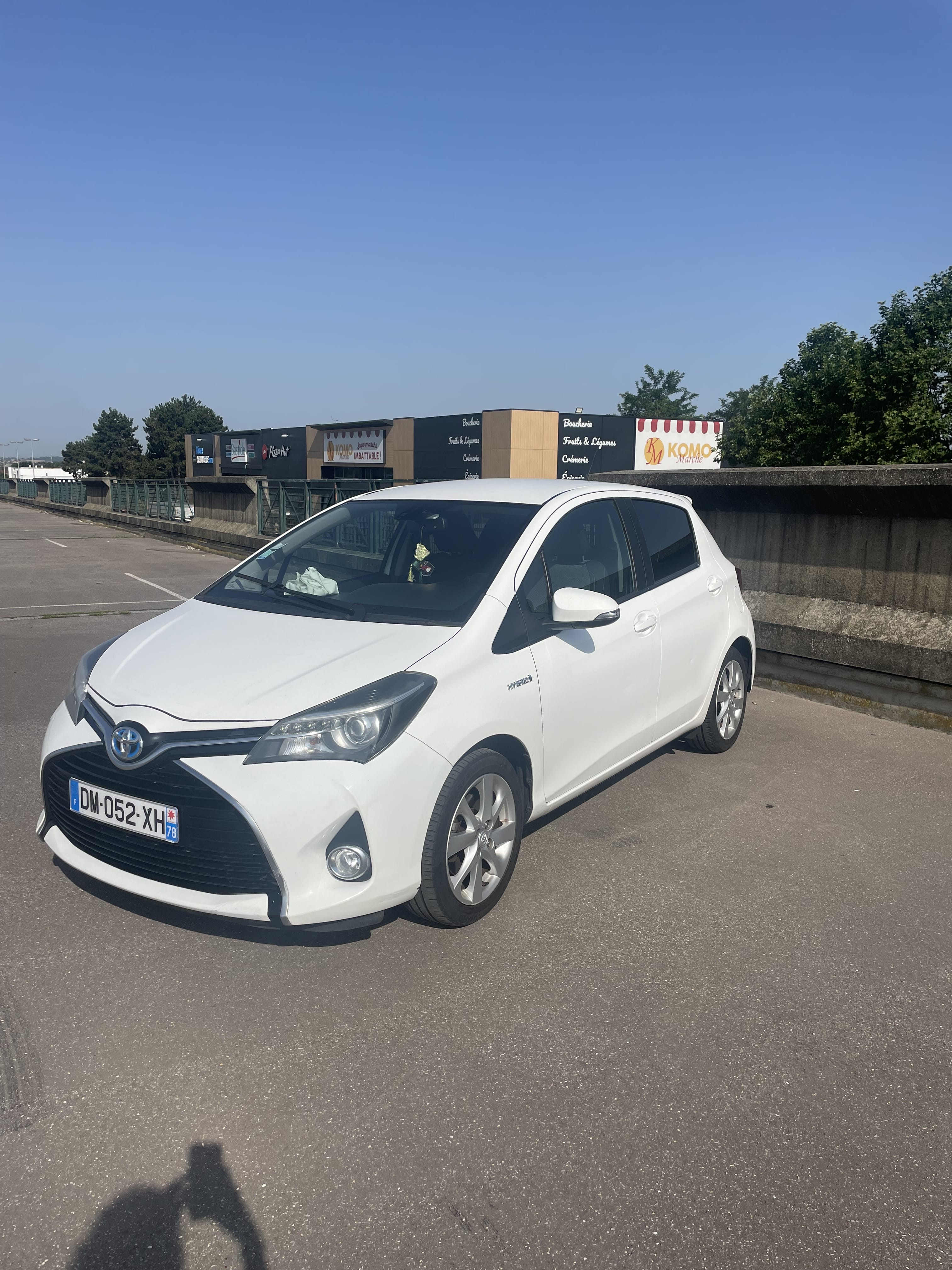 Toyota Yaris Hybride, 2014, automatique