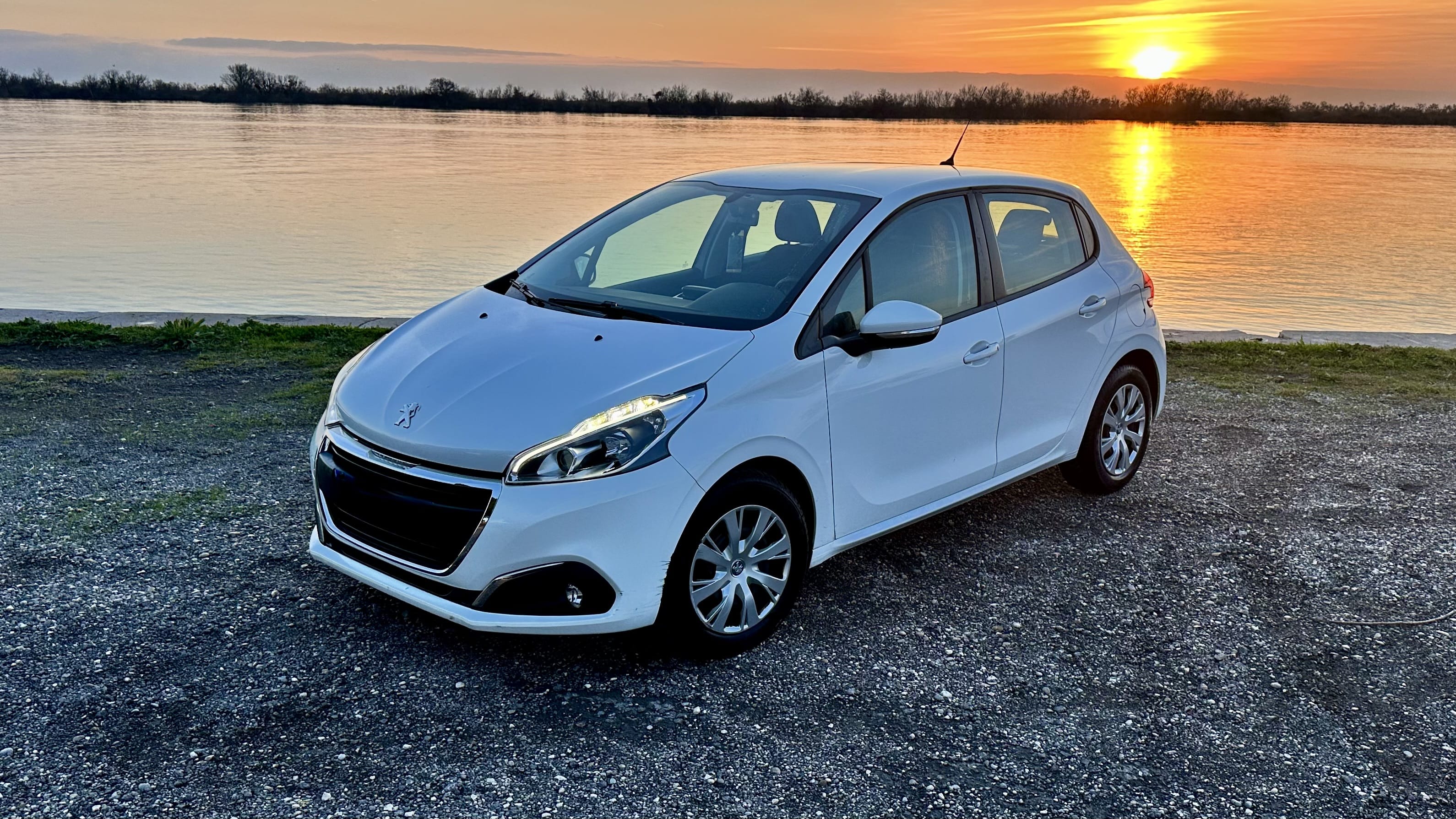 Peugeot 208, 2017, Diesel