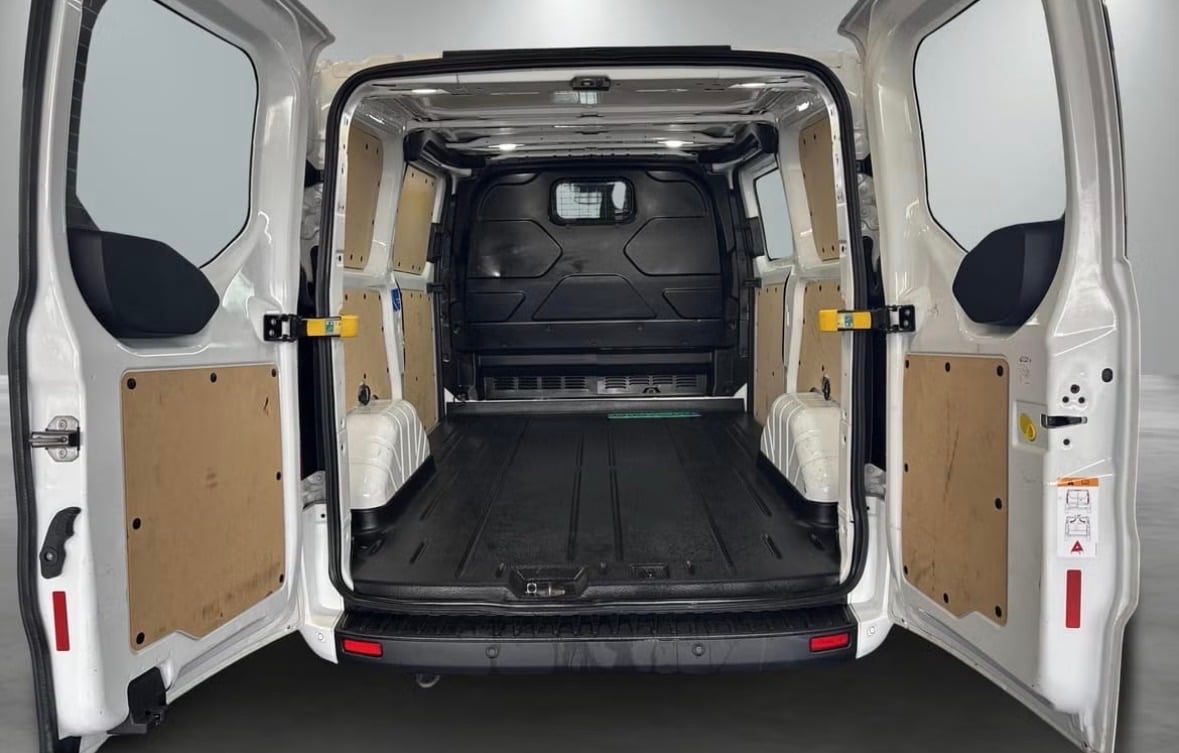 Ford Transit Custom Varebil med Ryggekamera