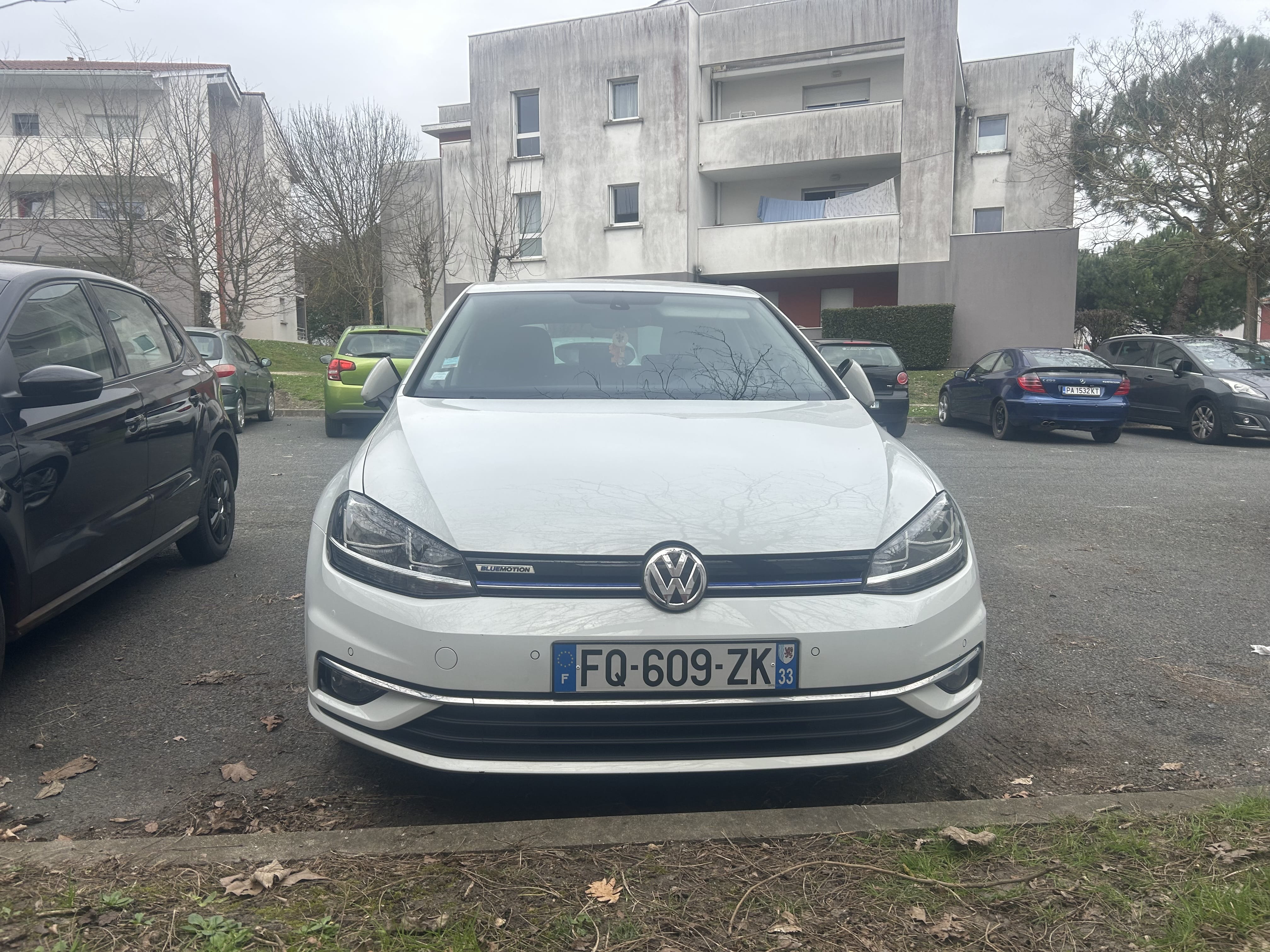 Volkswagen Golf avec Climatisation