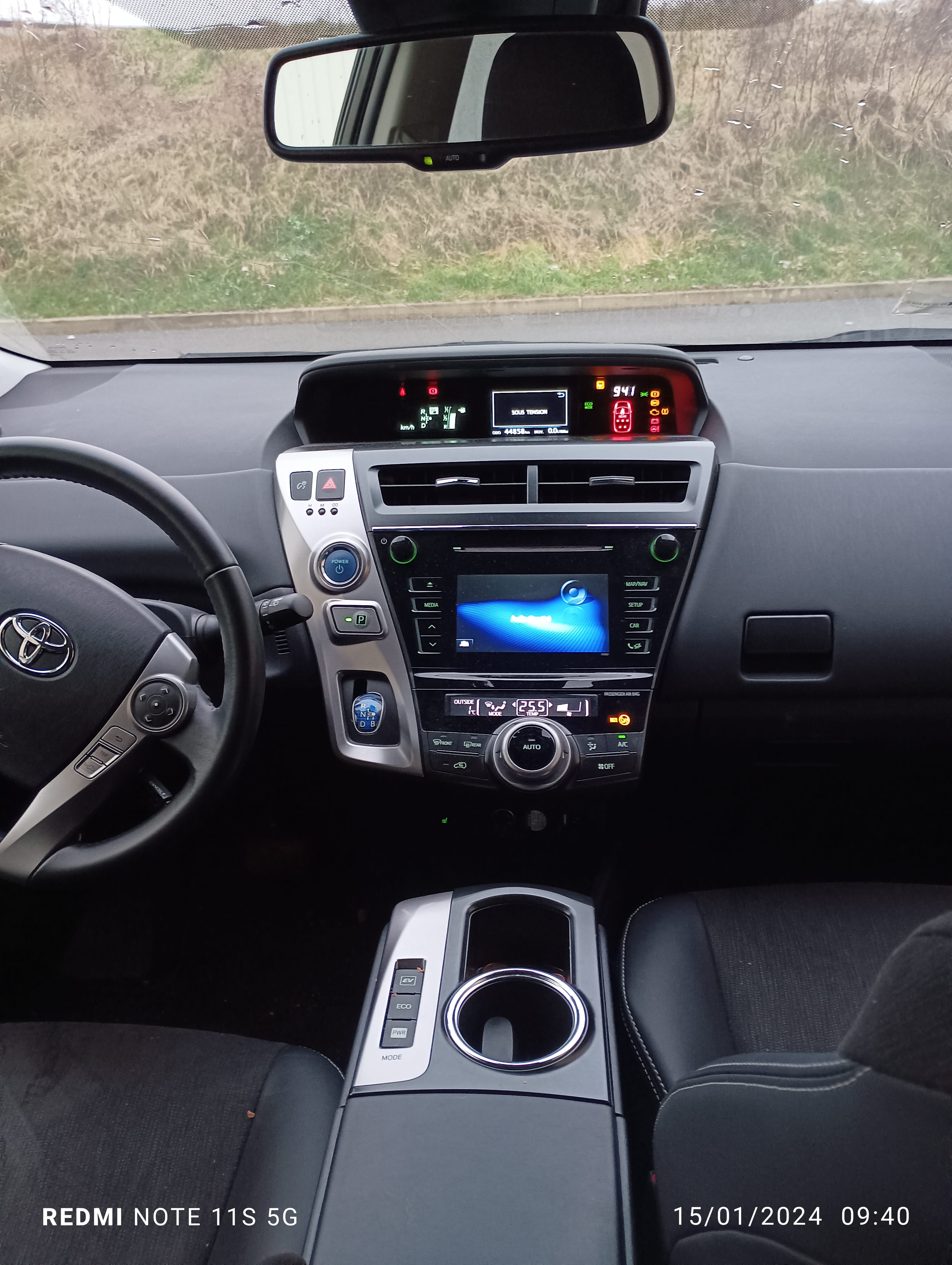 Toyota Prius + avec Audio Bluetooth