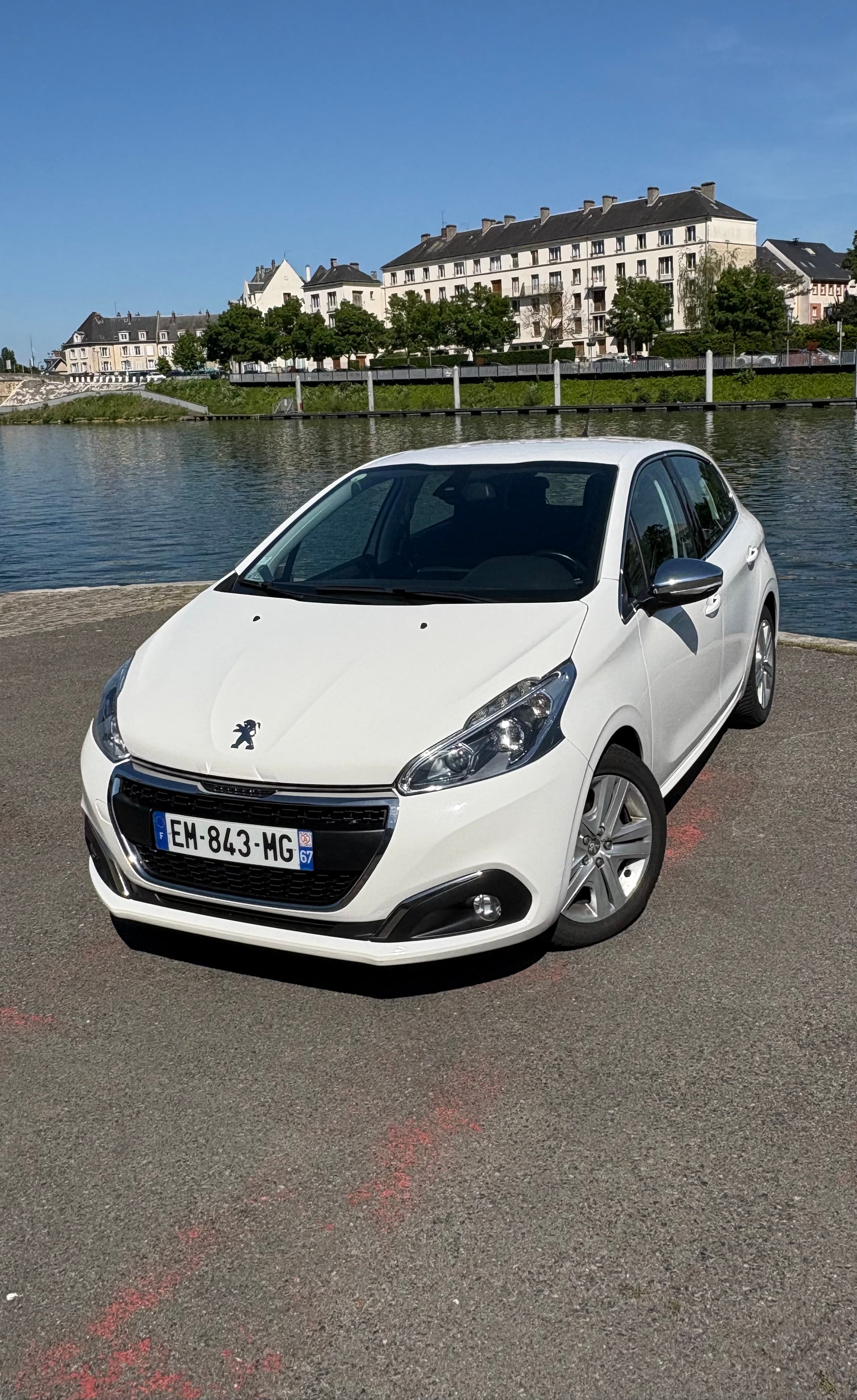 Peugeot 208, 2017, Diesel