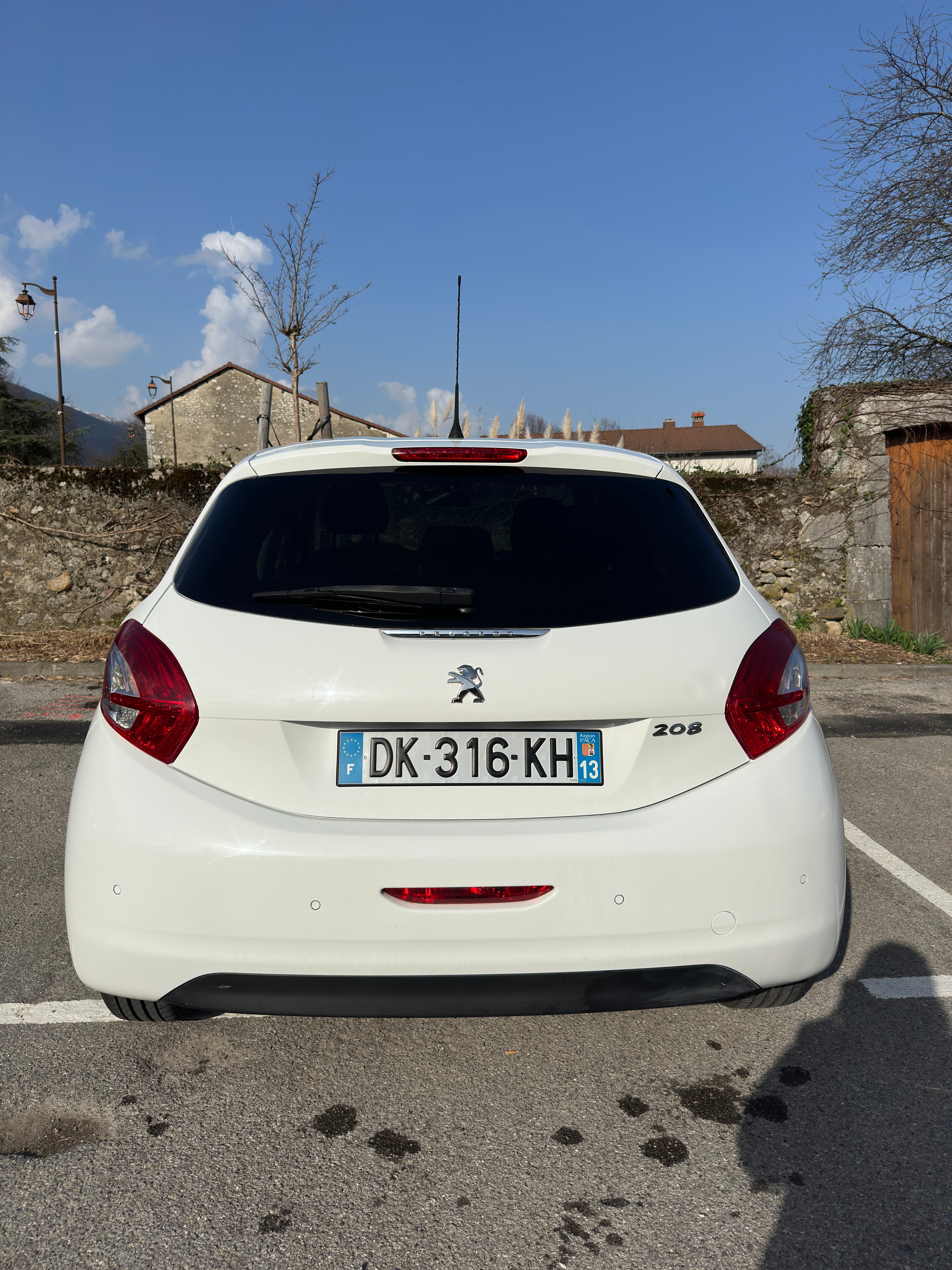 Peugeot 208 avec Climatisation