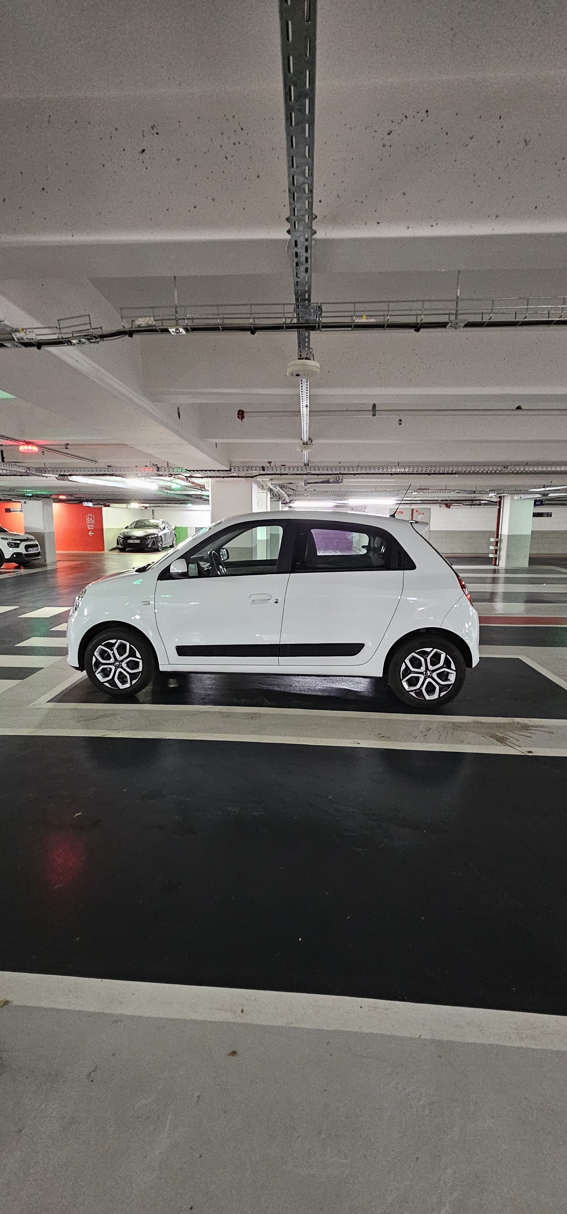 Renault Twingo III avec Climatisation