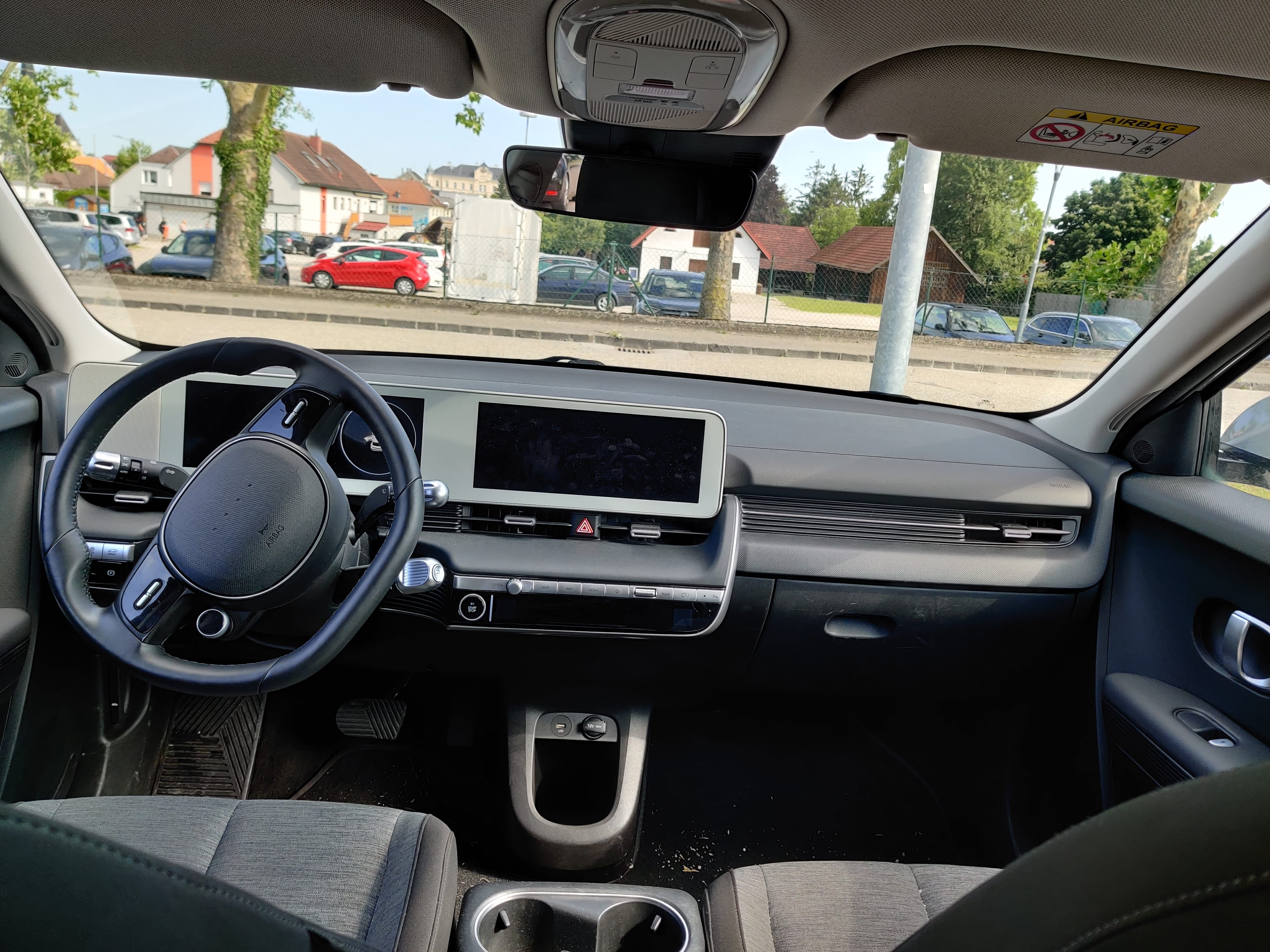 Hyundai Ioniq 5 | E-Auto, Familienfreundlich mit Kindersitzen & viel Platz mit Tempomat
