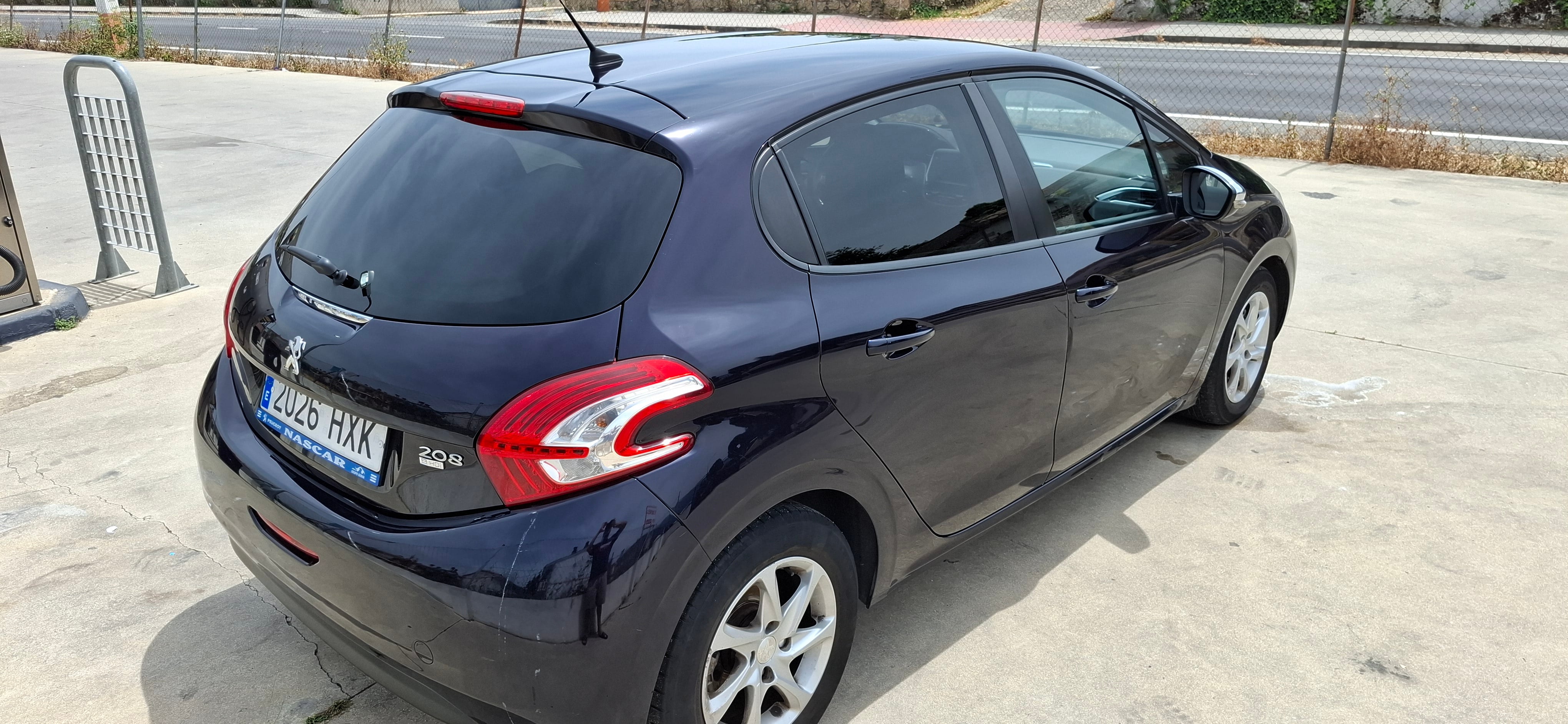 Peugeot 208 con Control de velocidad