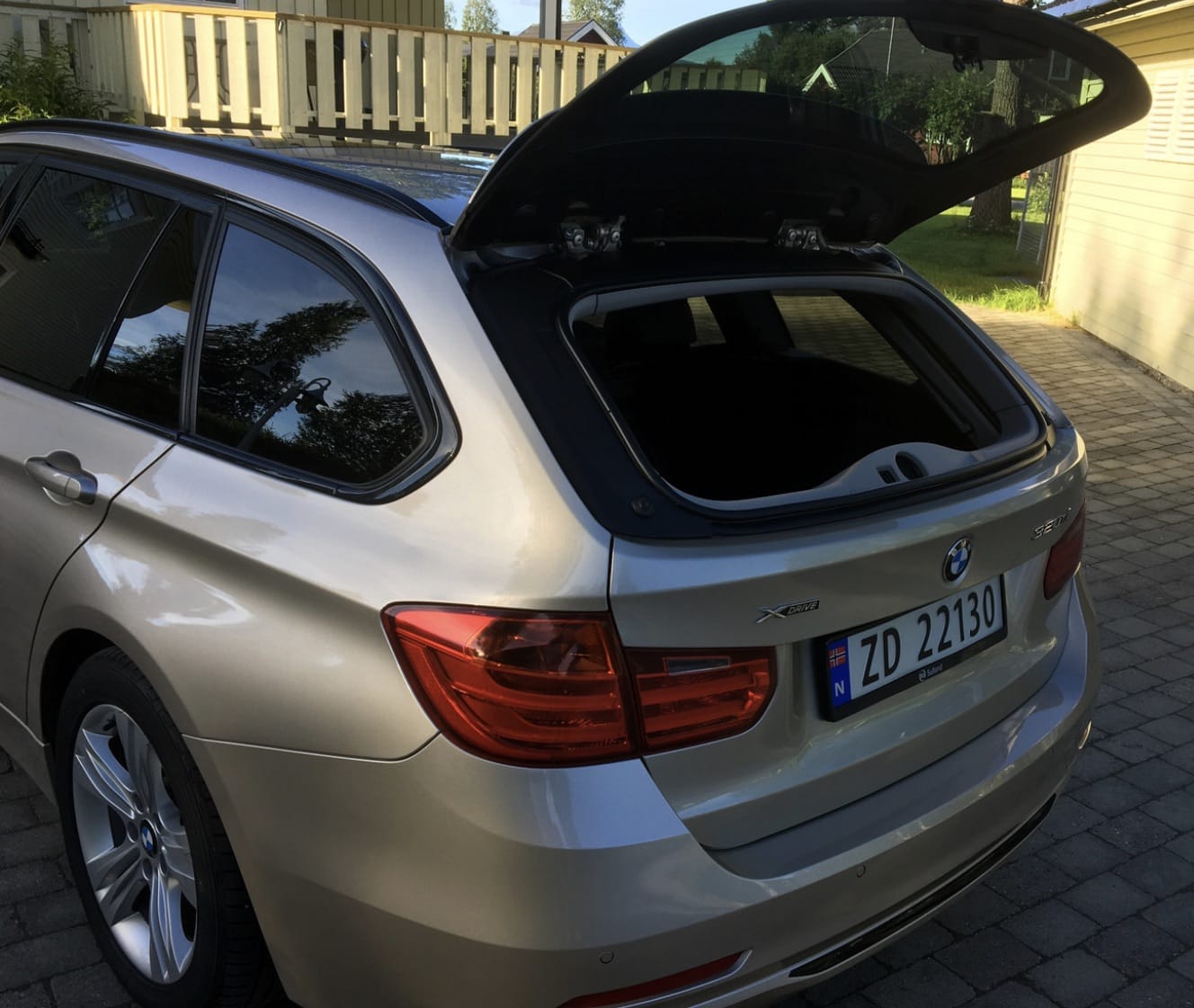 BMW 3-Serie 320d xDrive mit Klimaanlage