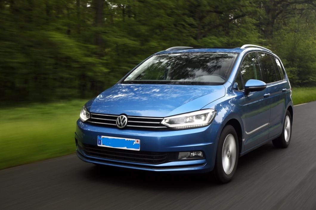 Volkswagen Touran Monospace TSI 150 CH, 2017, Essence 95, 7 places