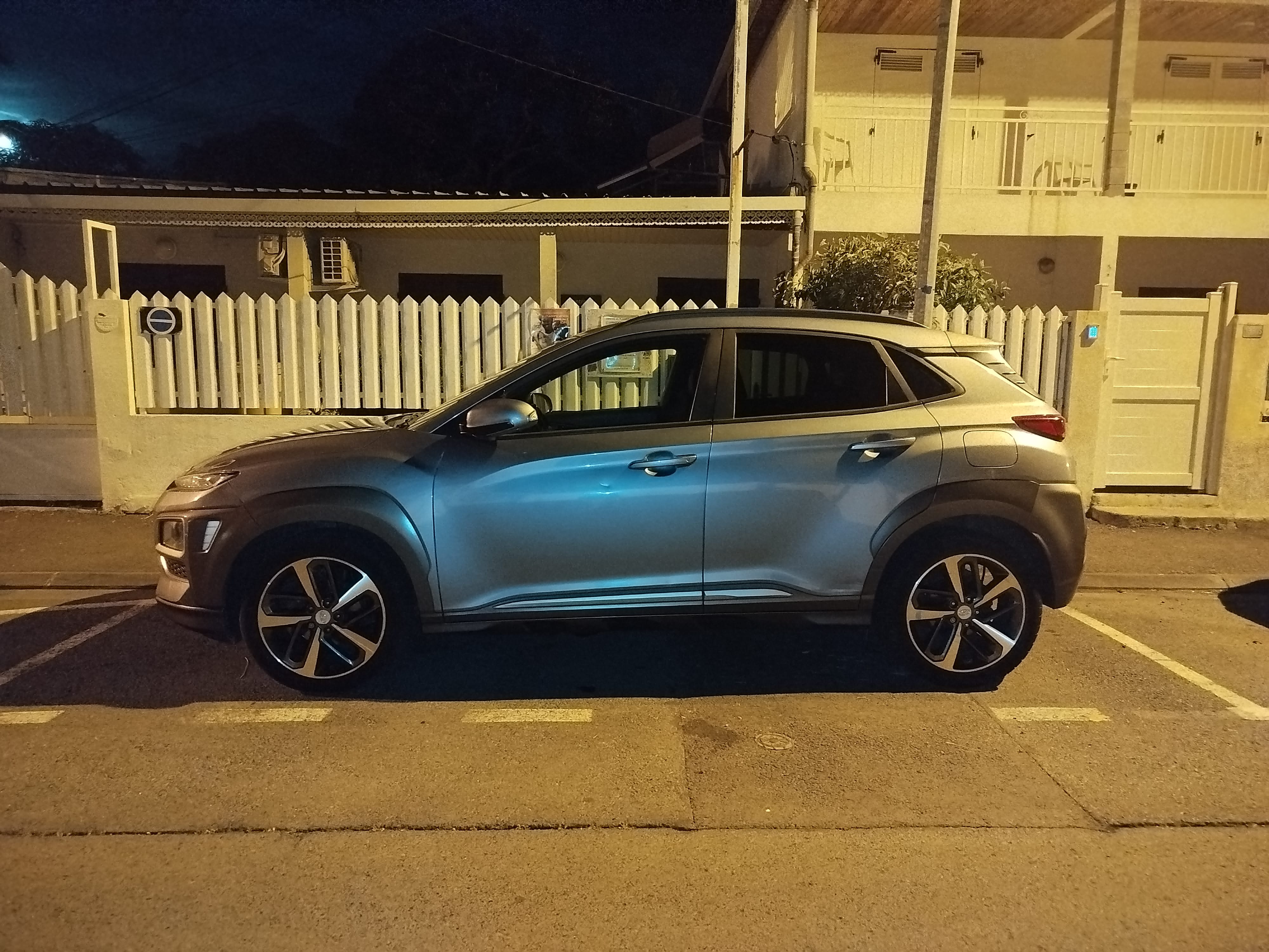 Hyundai Kona avec Climatisation