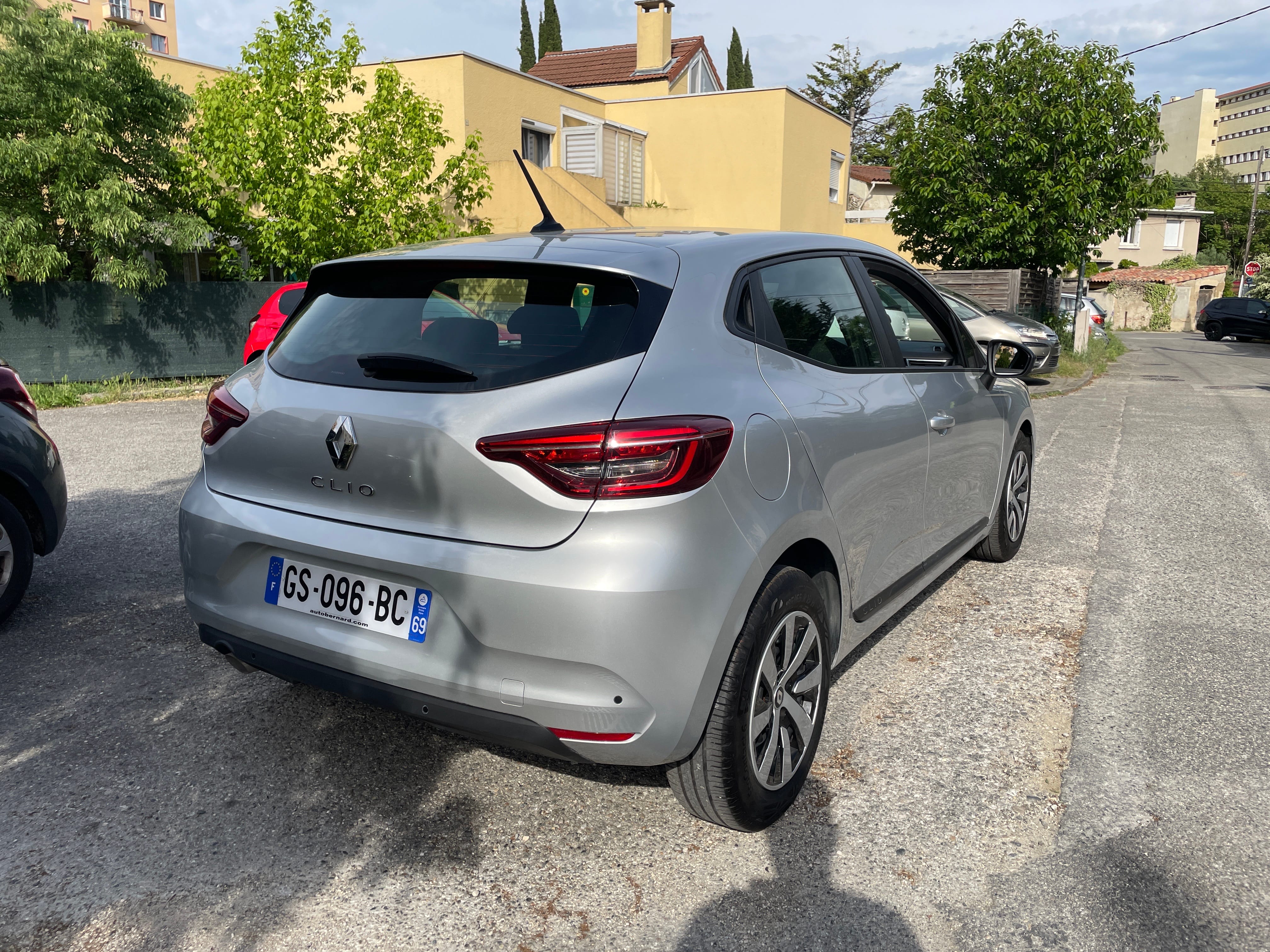 Renault Clio  V 1.0 TCE 90ch avec Climatisation