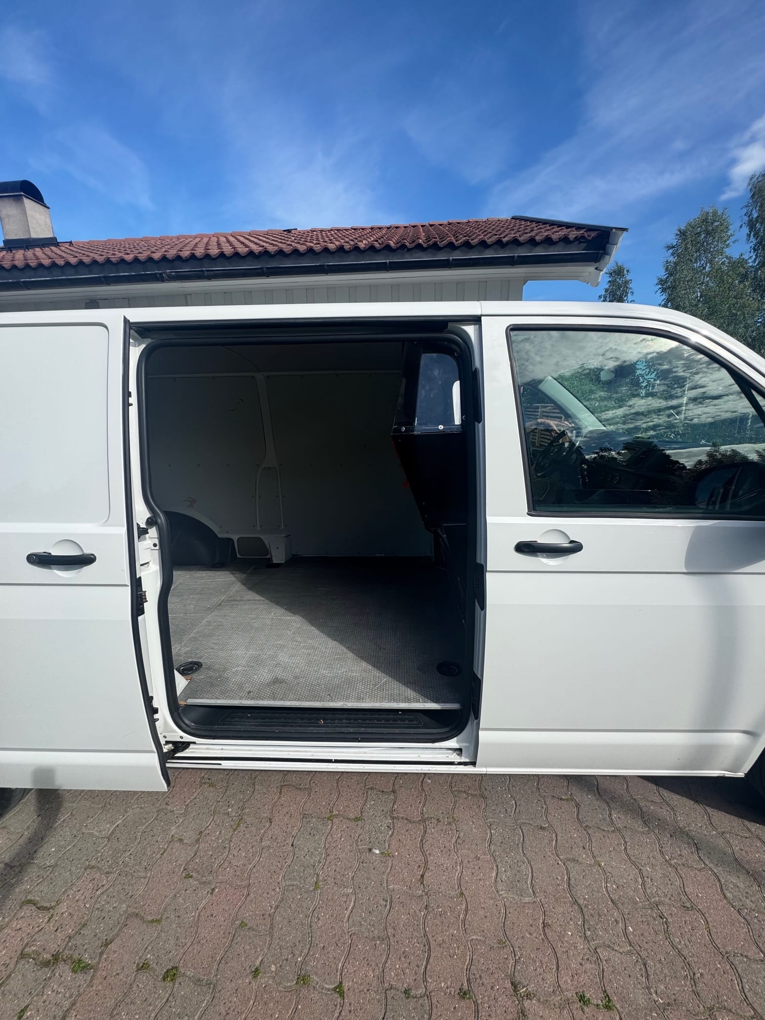 Volkswagen Transporter 2.0 Diesel. (150 HK) med Bluetooth audio