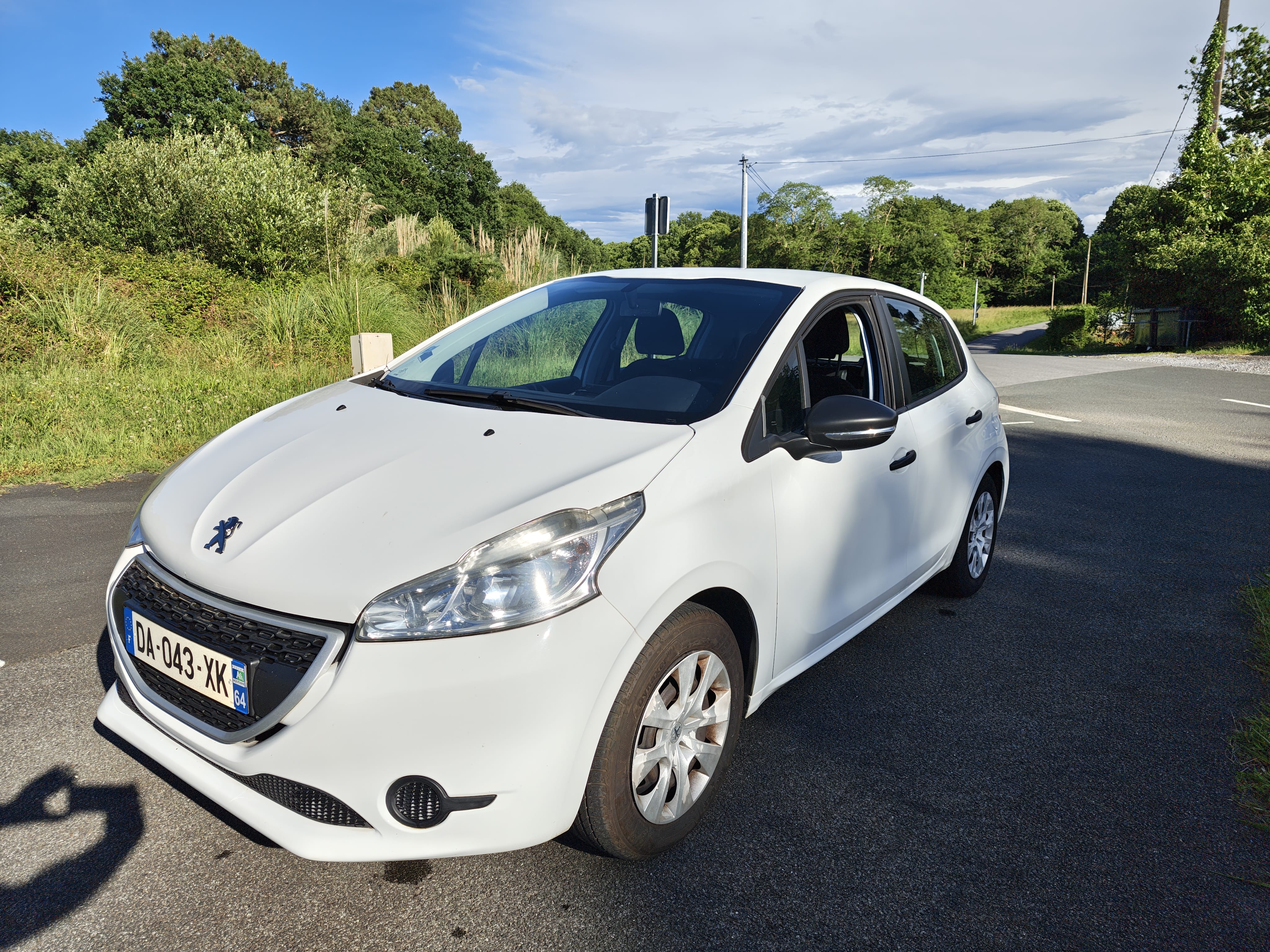 Peugeot 208, 2013, Essence 95