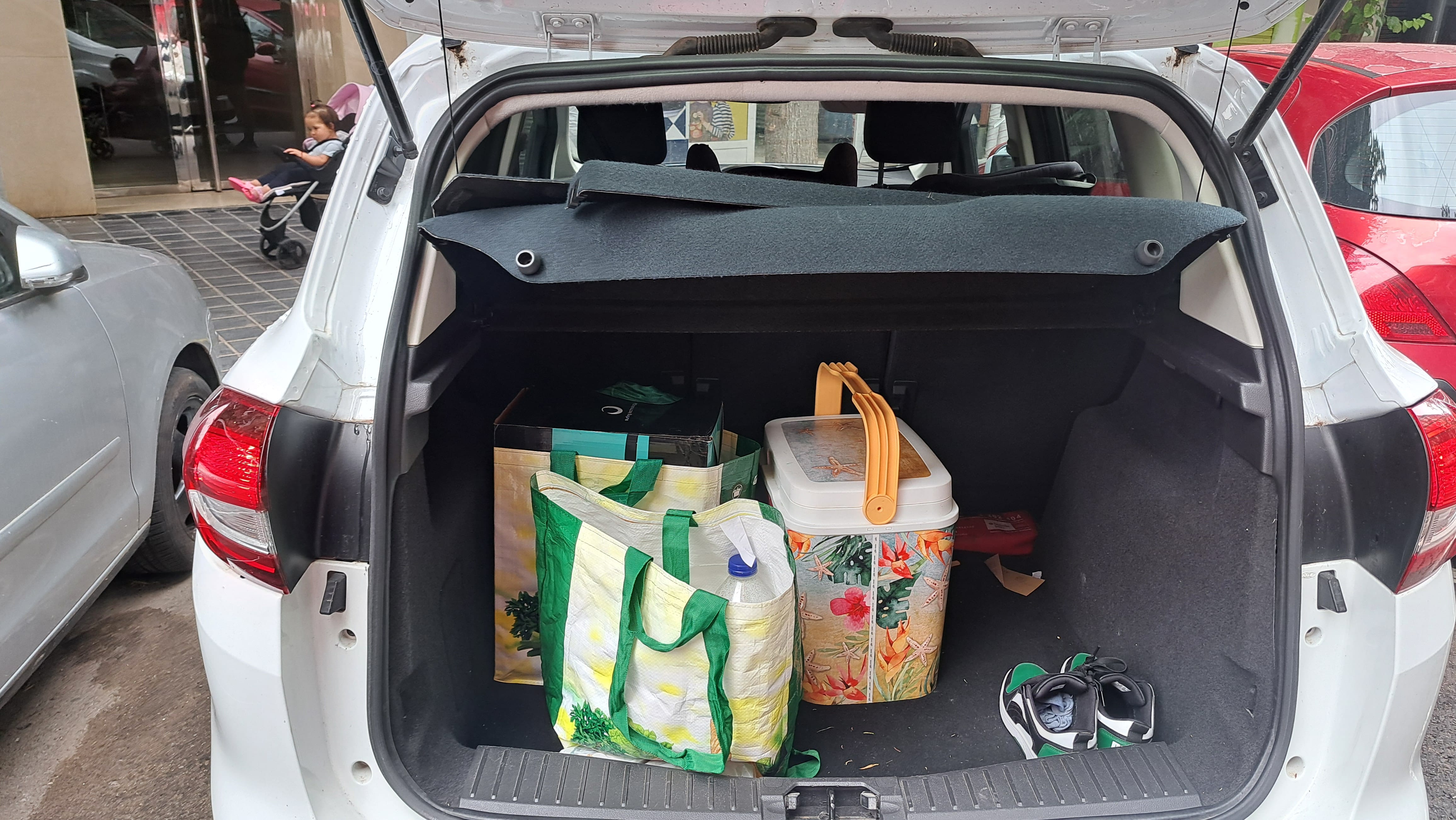 Ford C-Max con Entrada de Audio/iPod