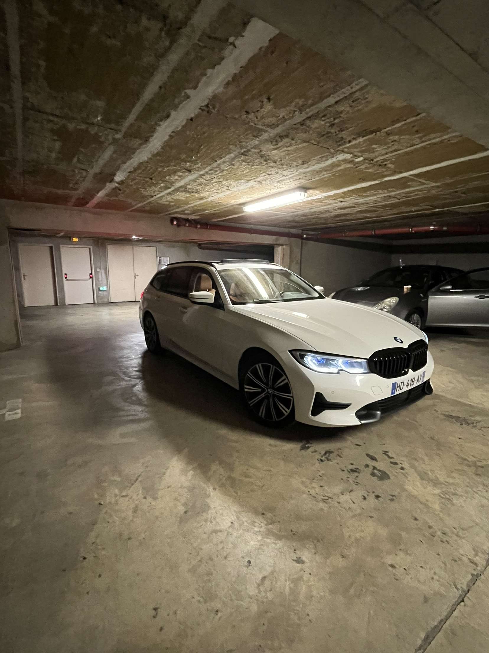 BMW Série 3 Touring avec Audio Bluetooth