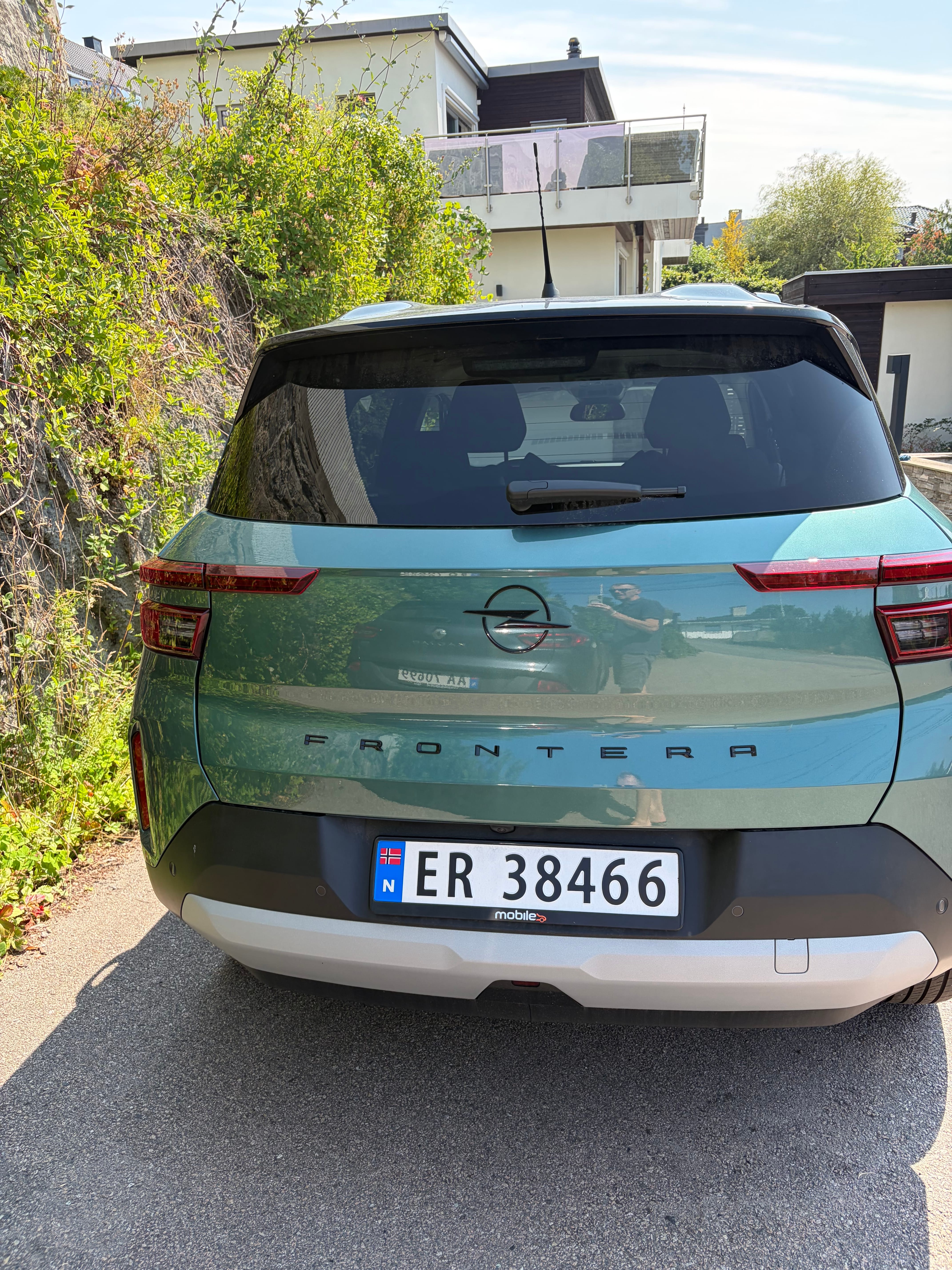 Opel Frontera mit Rückfahrkamera