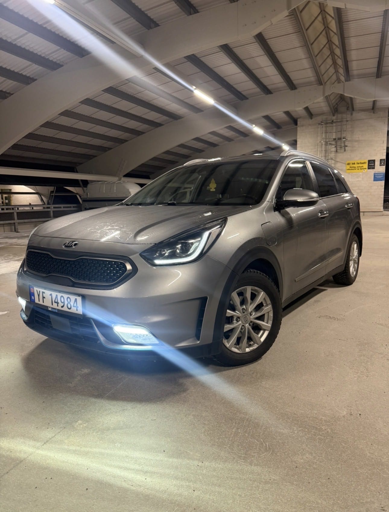 Kia Niro Plug-in Hybrid LX, 2019, Blyfri 95 / Elektrisk (hybrid), automatisk