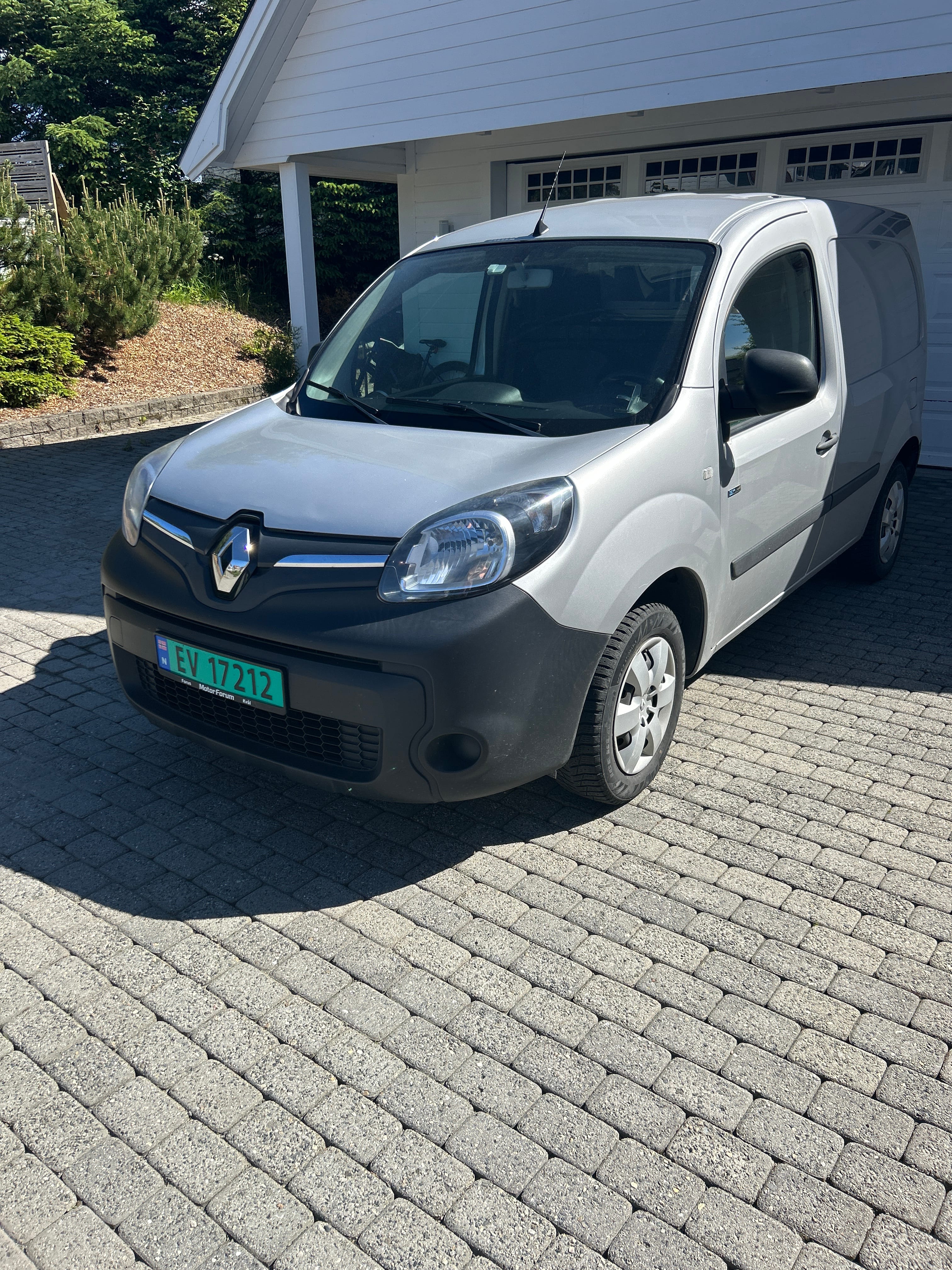 Renault Kangoo Express ZE, 2018, Electric, automatic