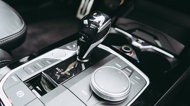 BMW Série 1 THE ONE avec Audio Bluetooth