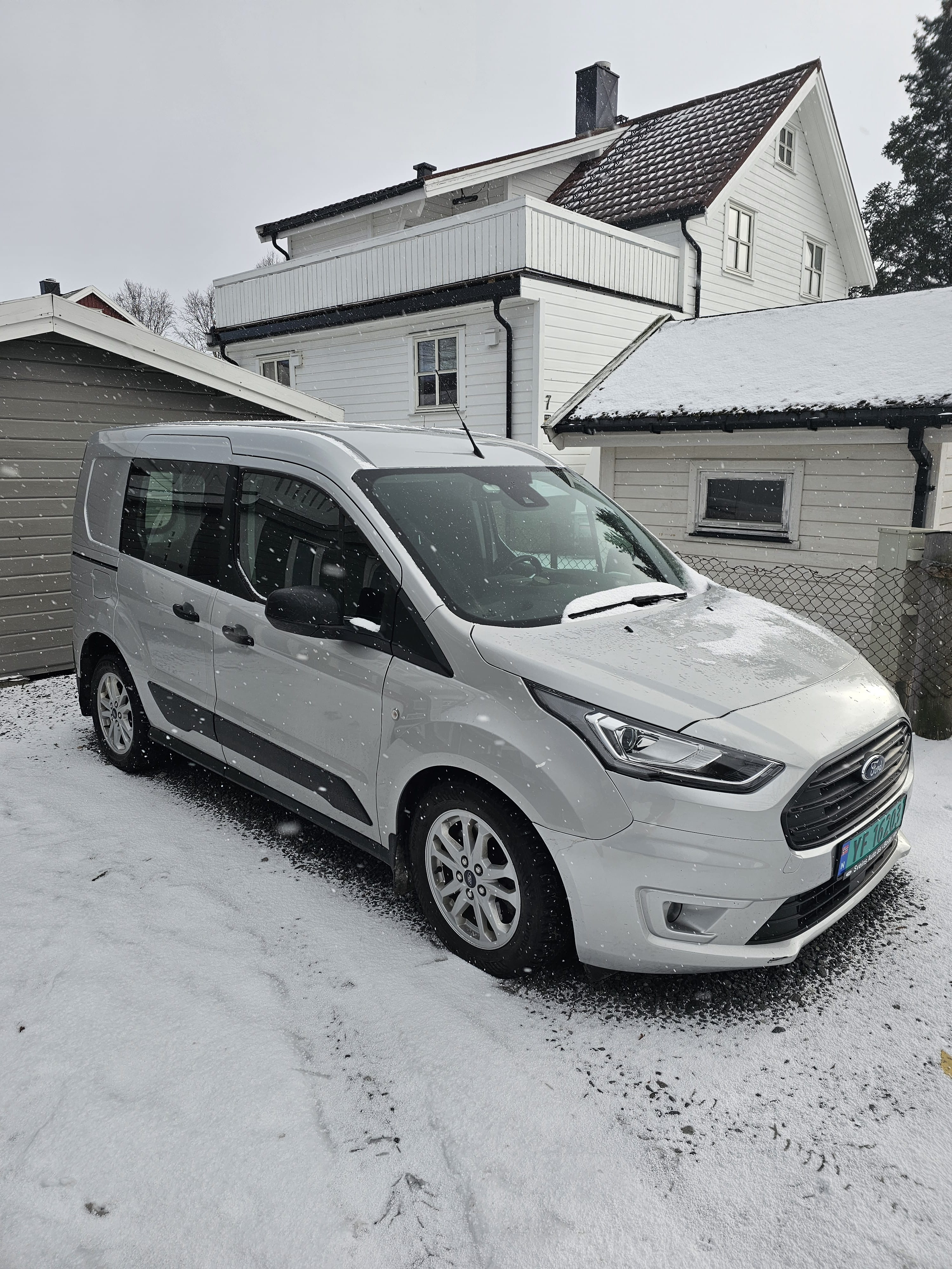 Ford Transit Connect med Aircondition