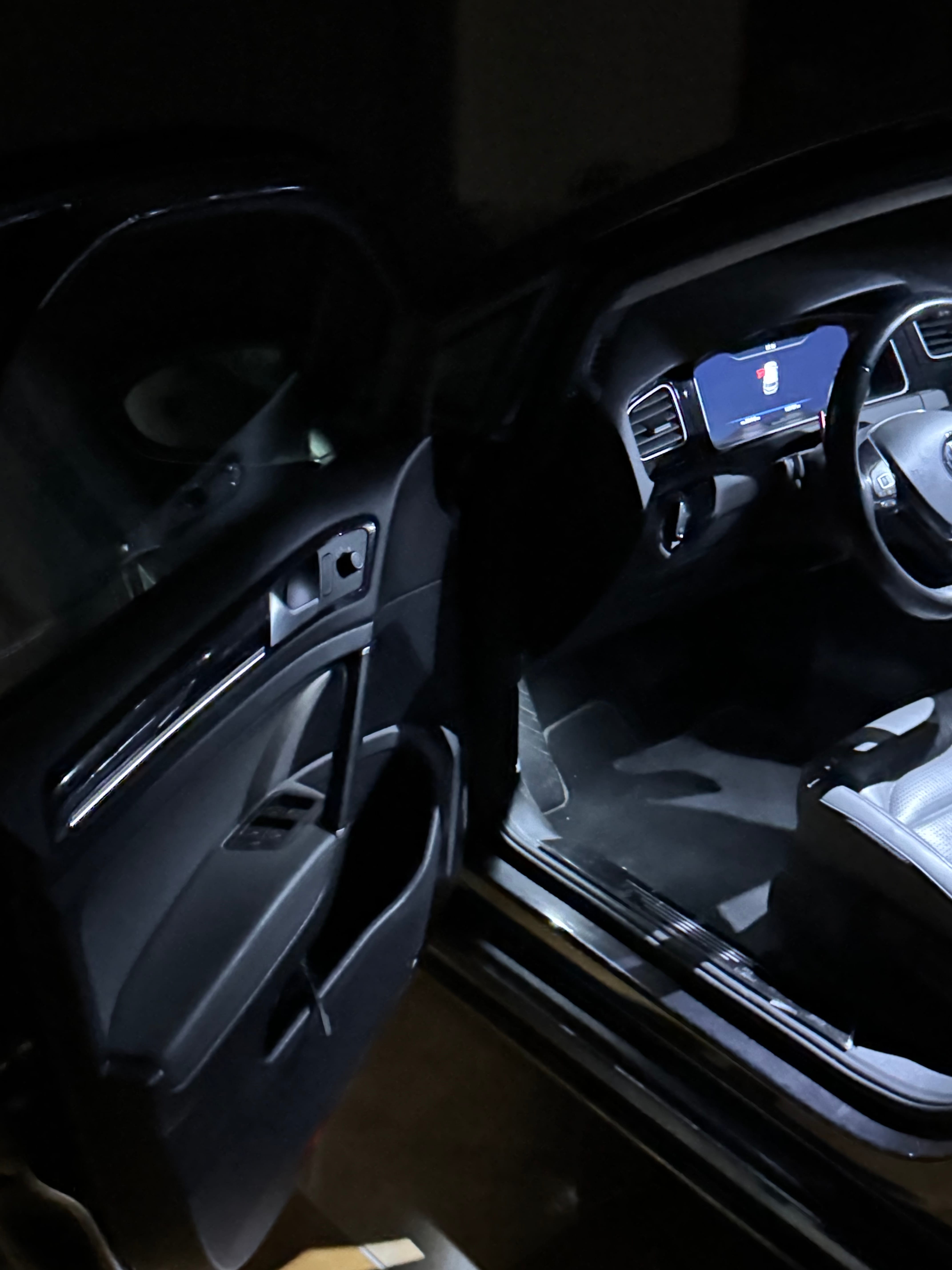 Volkswagen Golf 1.5 TSI R-LINE con Audio Bluetooth