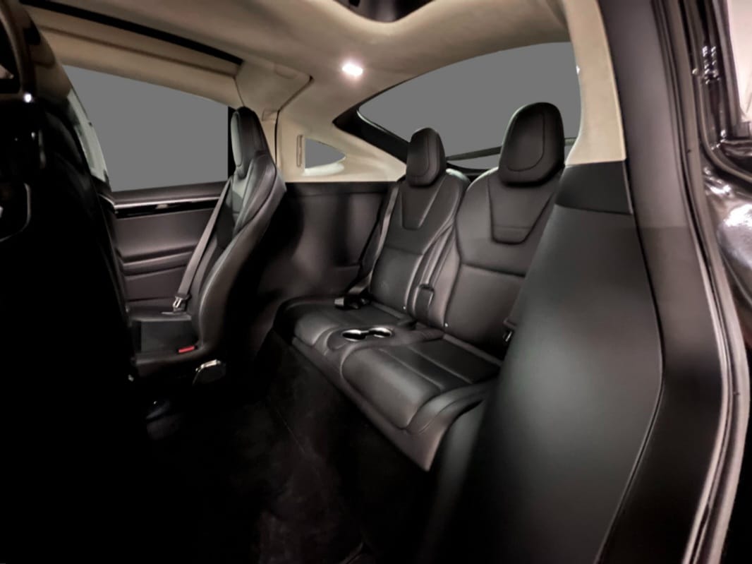 Tesla Model X P100DL med Firehjulstrekk