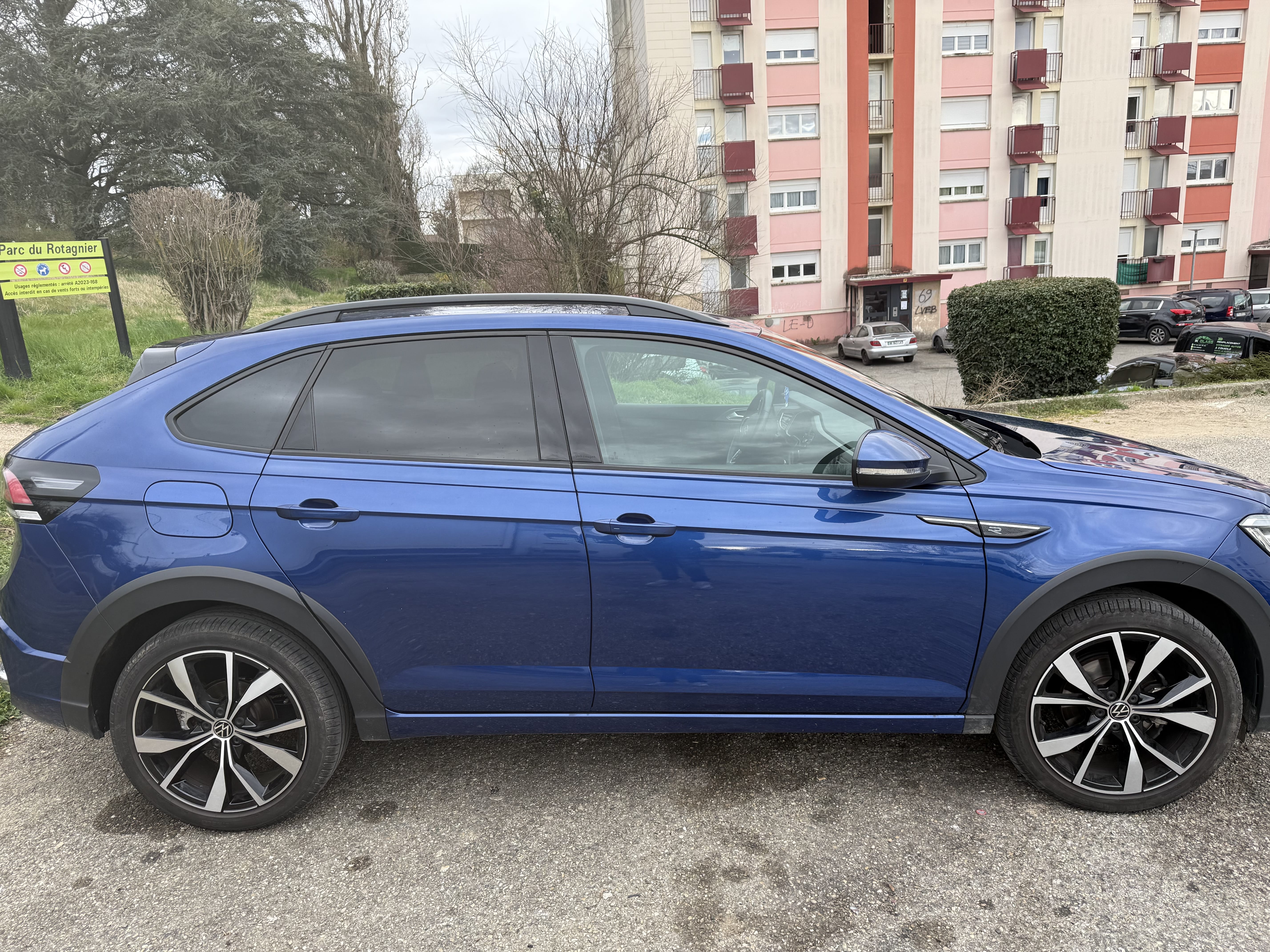 Volkswagen Taigo avec Climatisation