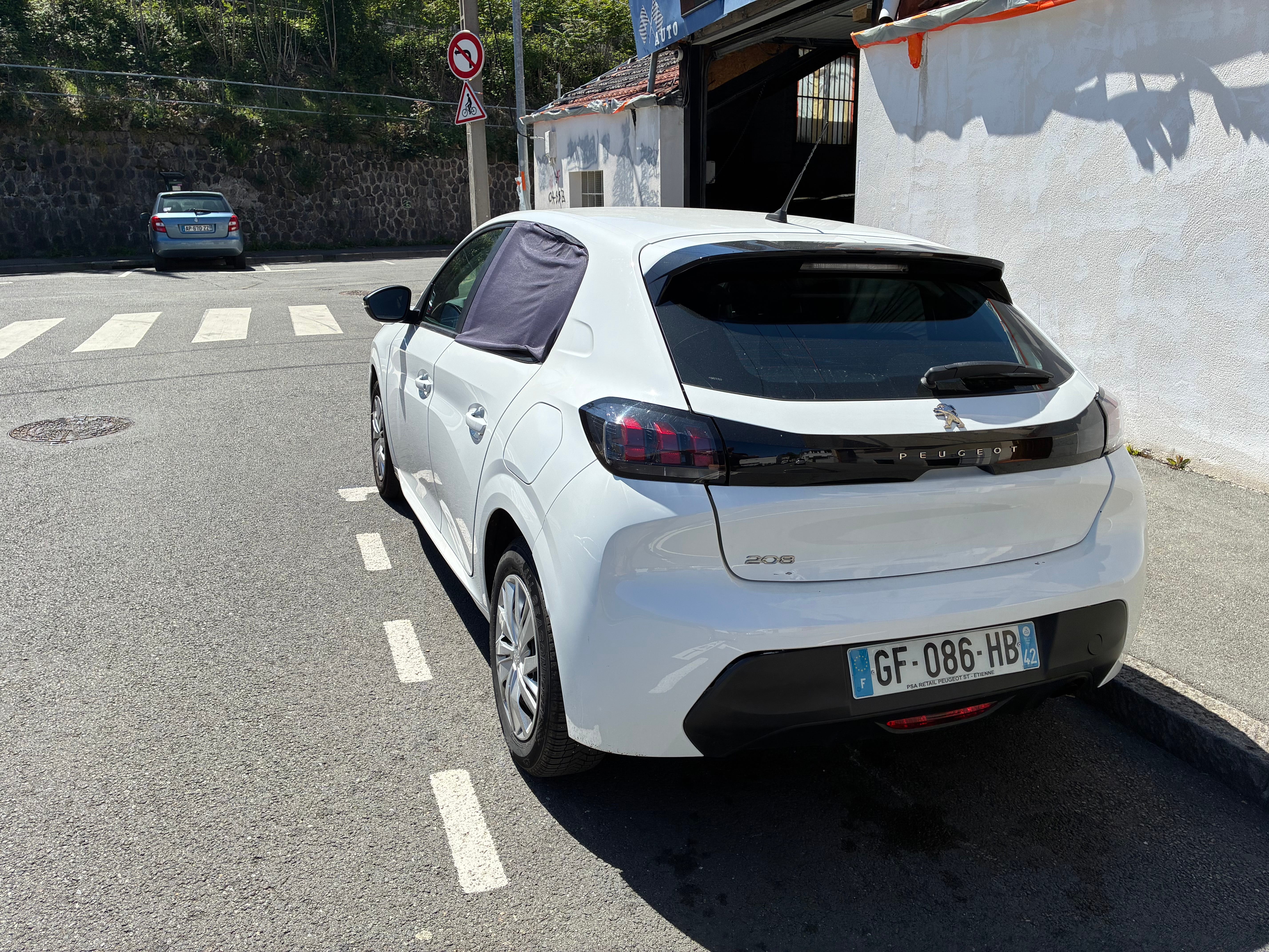 Peugeot 208 avec Climatisation