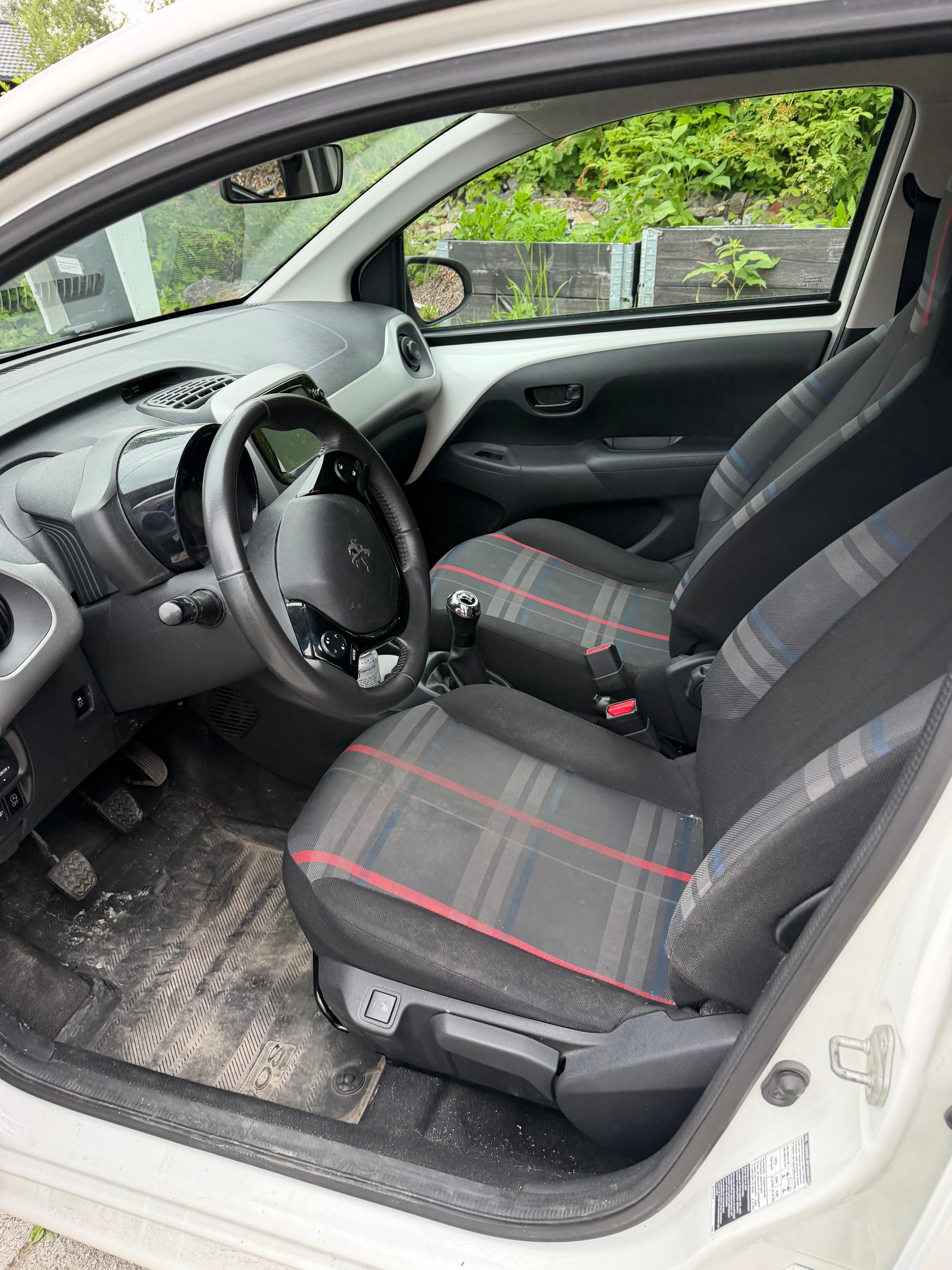 Peugeot 108 med Aircondition