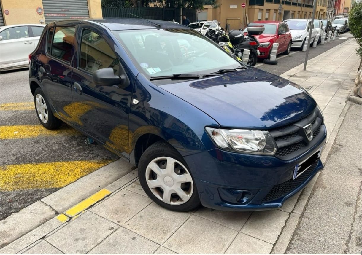 Dacia Sandero met Cruise control