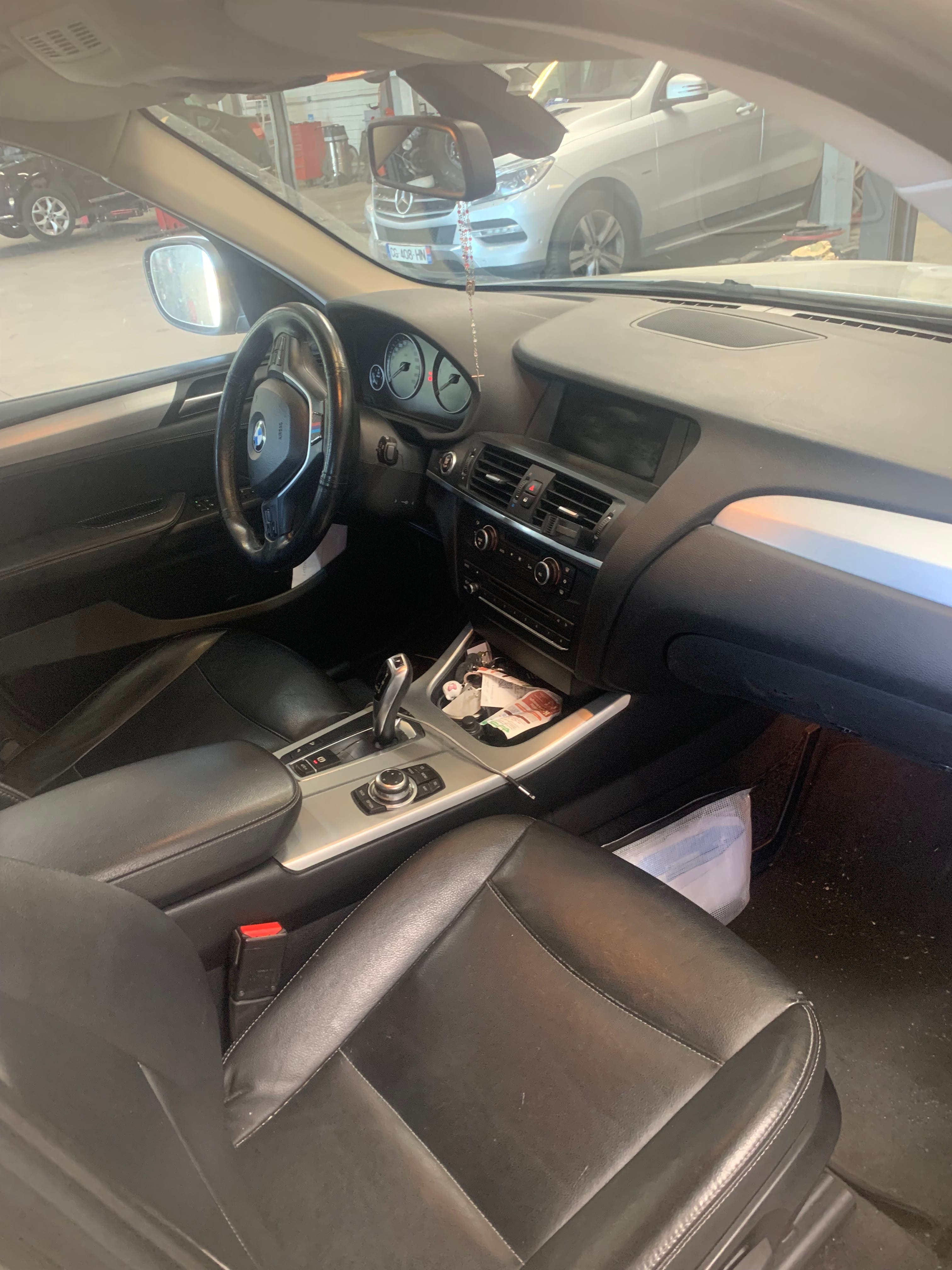 BMW X3 xDrive20d avec Siège bébé