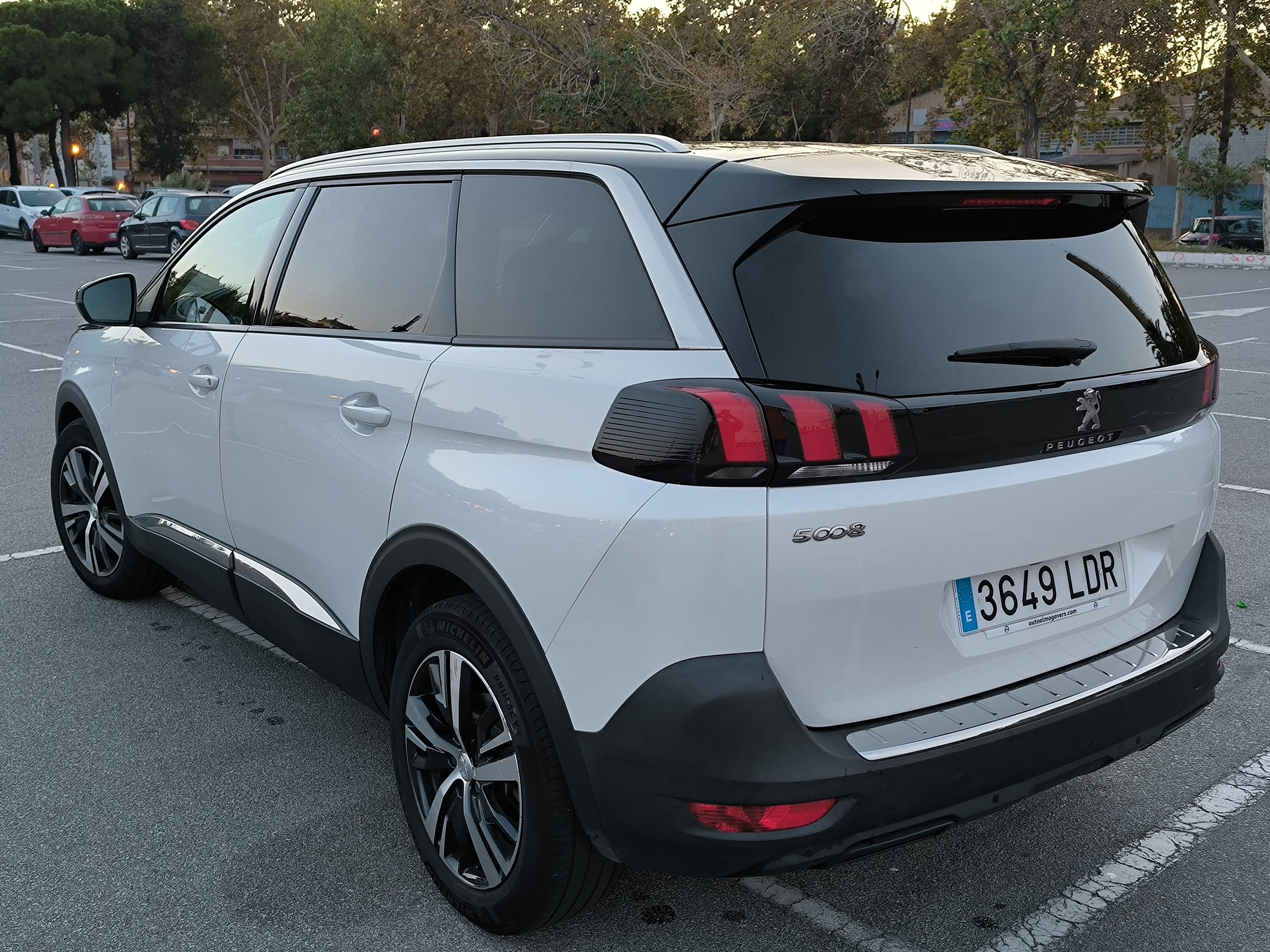 Peugeot 5008 con GPS