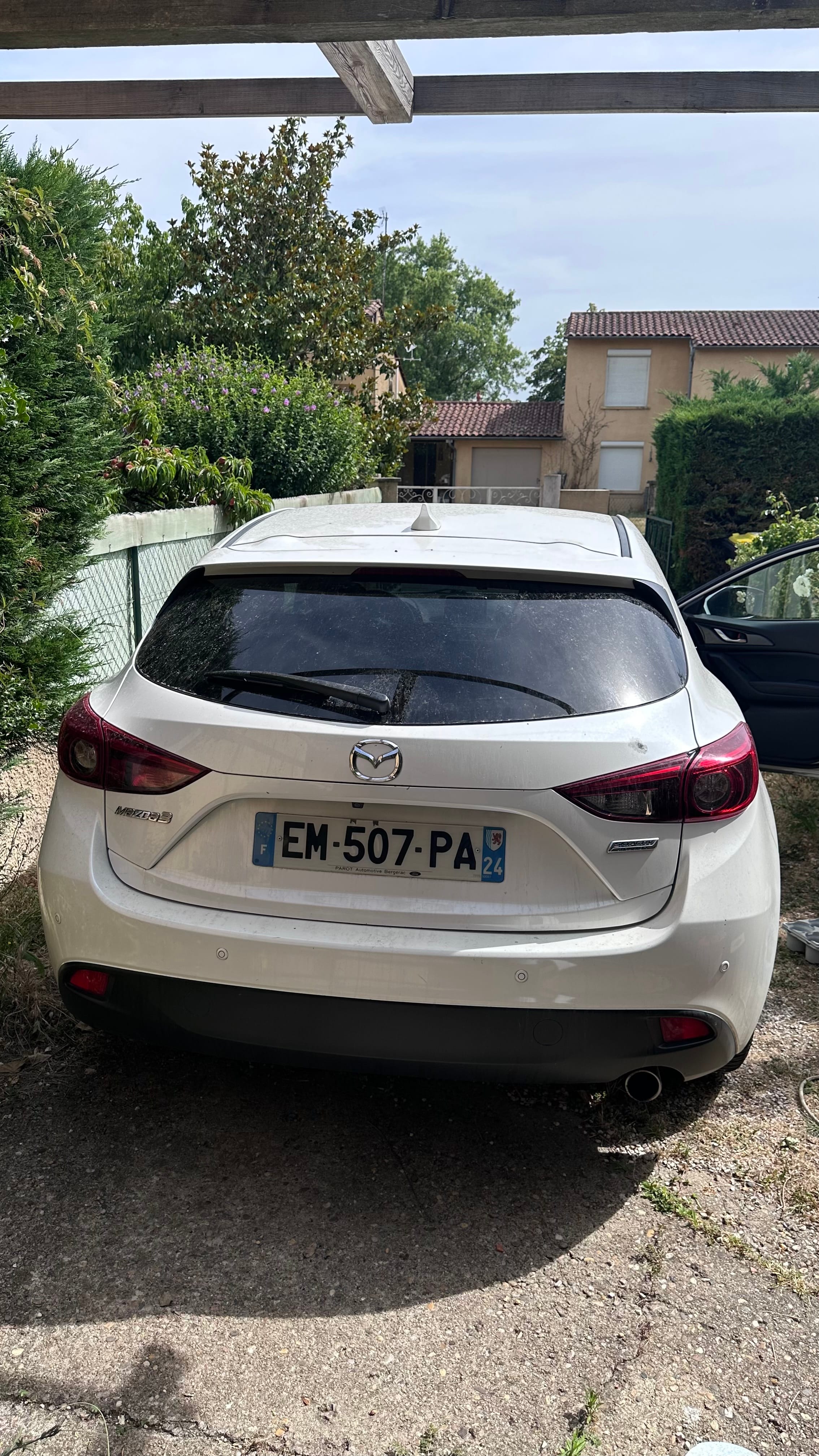 Mazda 3 avec Caméra de recul