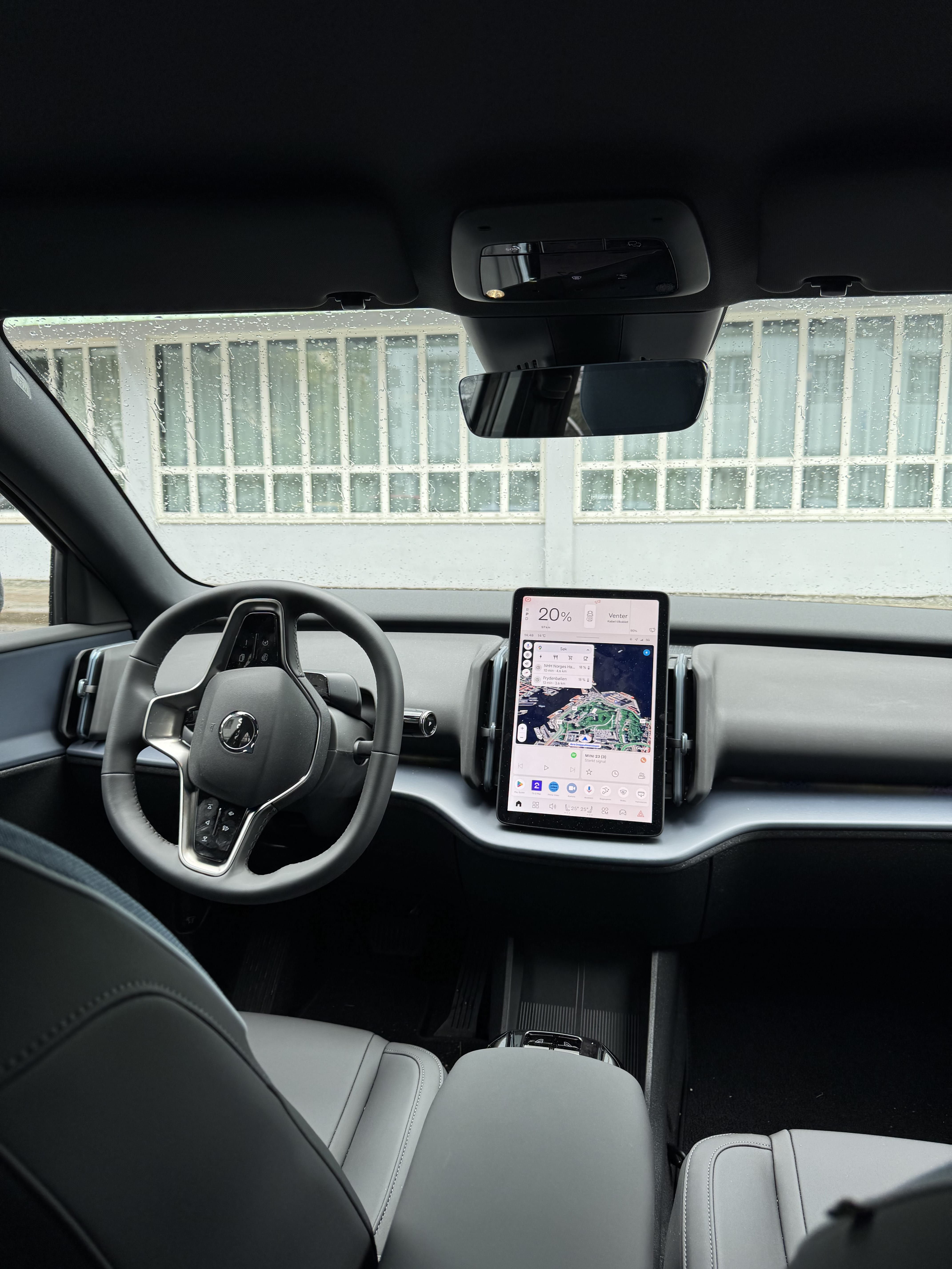 Volvo EX30 Single 470 km rekkevidde med Cruisekontroll