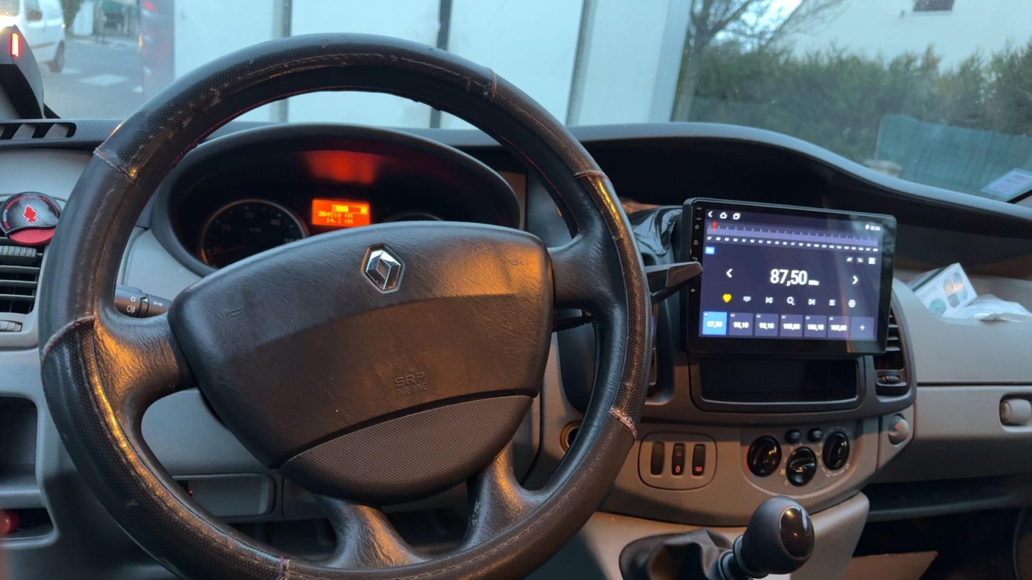 Renault Trafic avec GPS