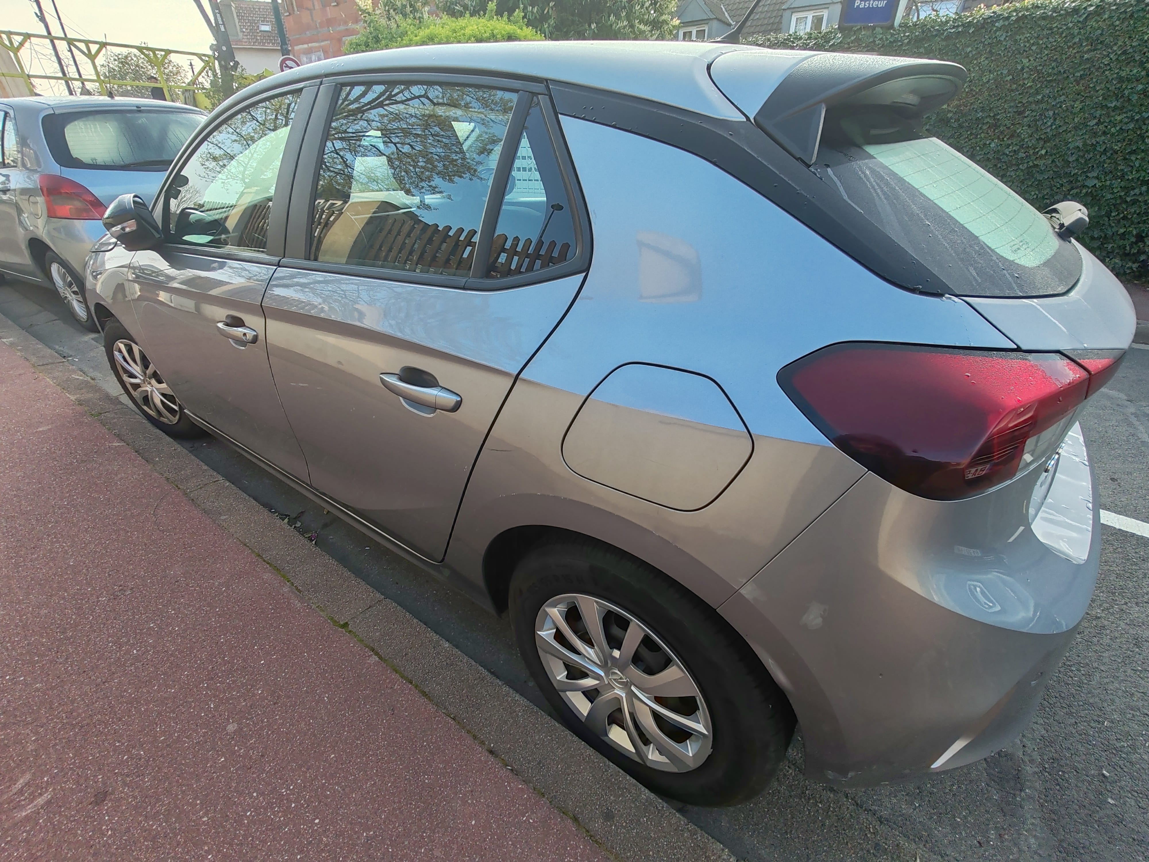 Opel Corsa avec Climatisation